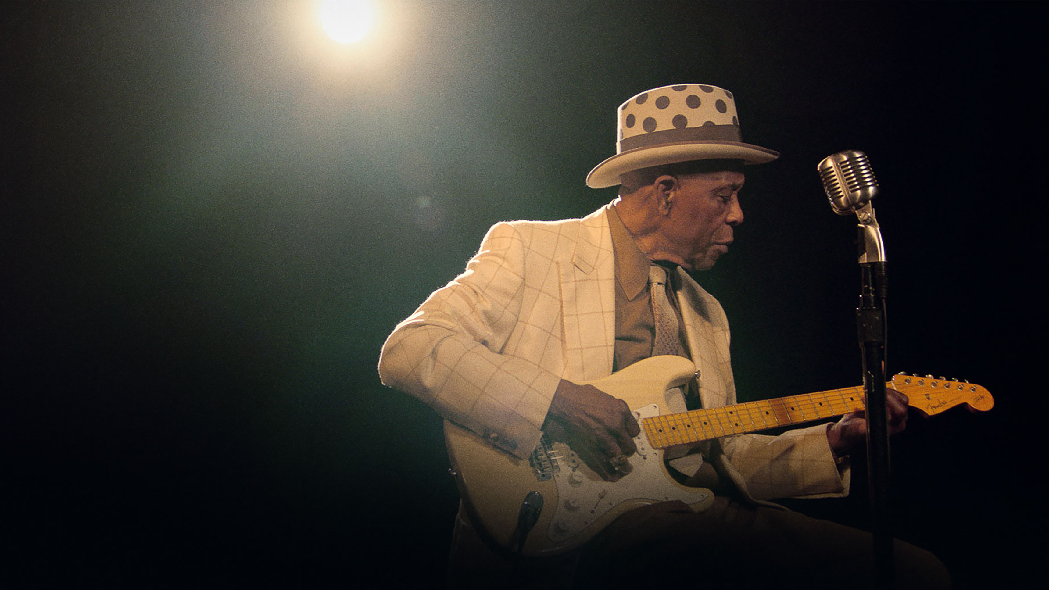 Buddy Guy: The blues chase the blues away