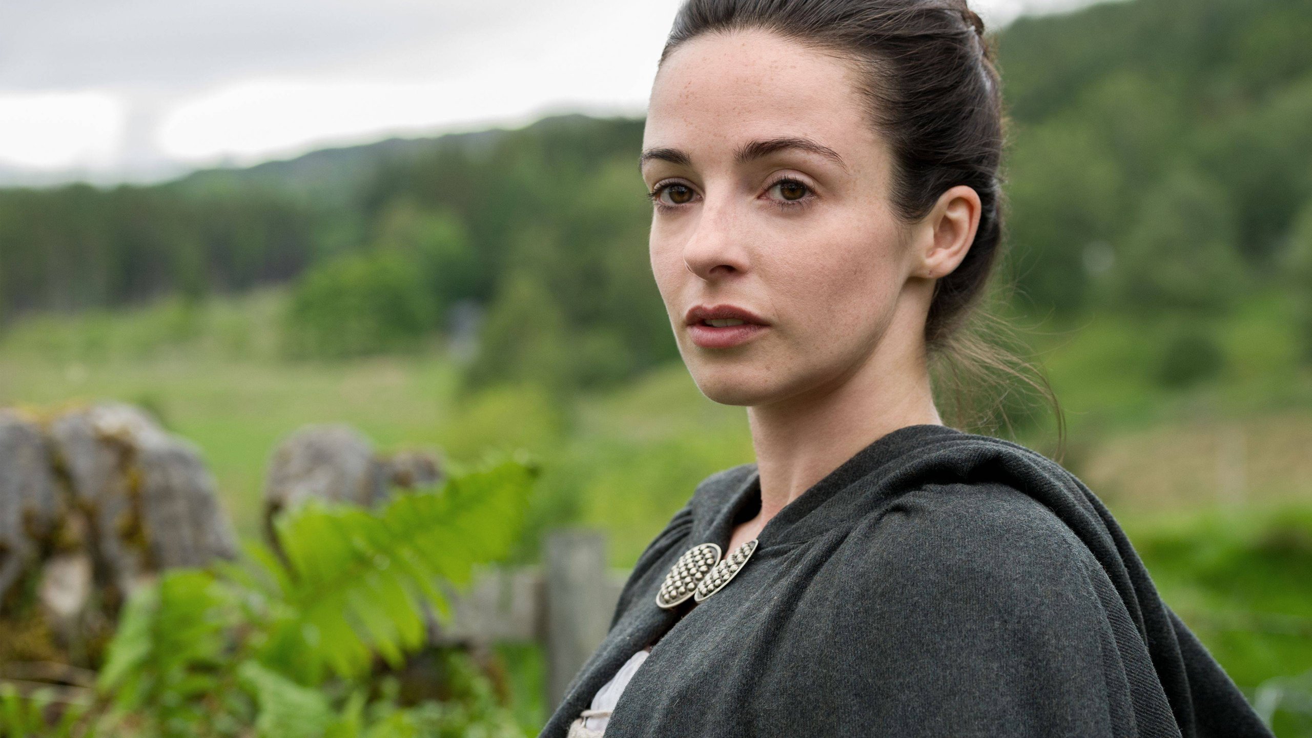 12. Lallybroch