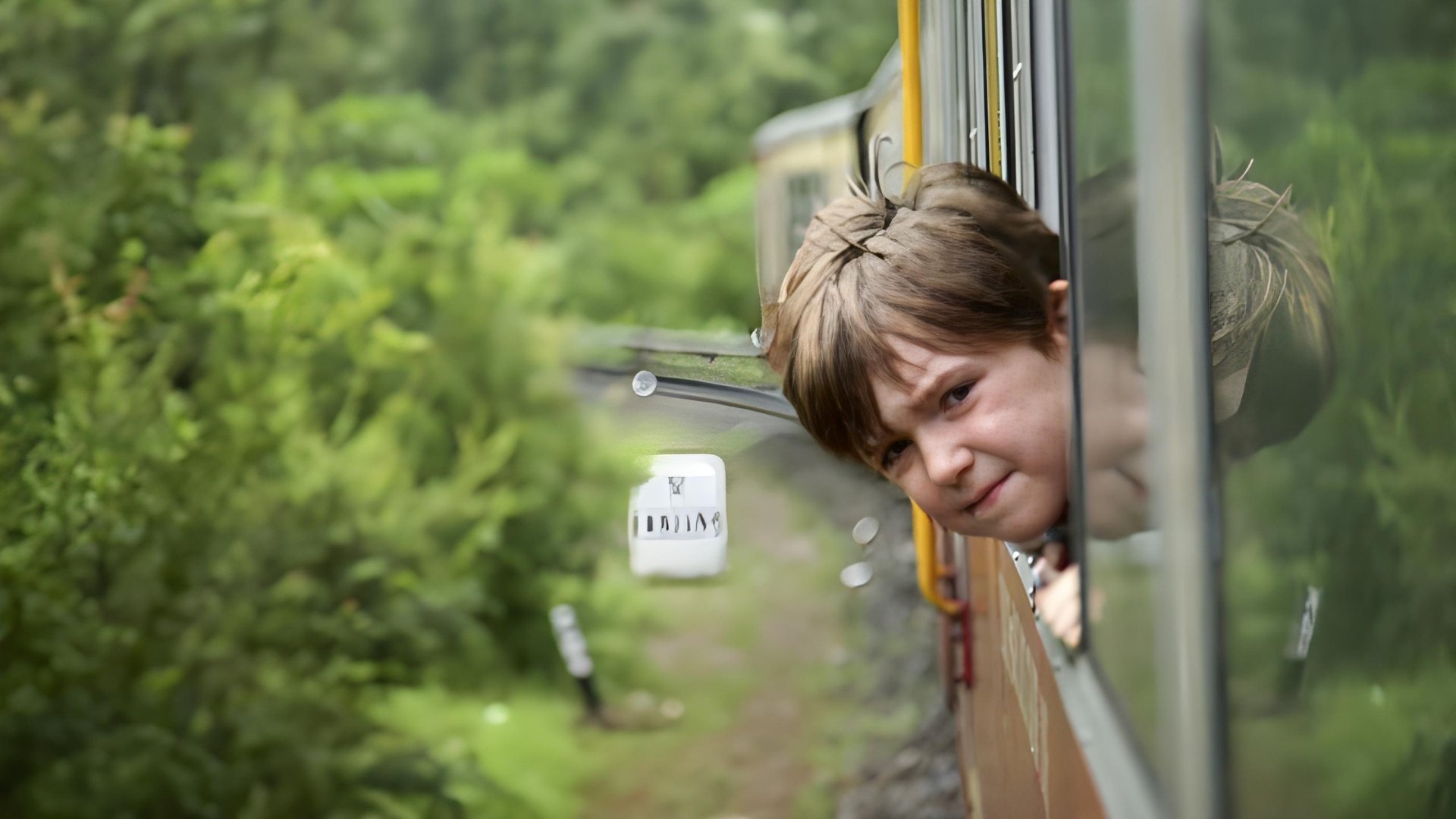 8. Leg 8: Toy Trains, Monkey Thieves and a Fever