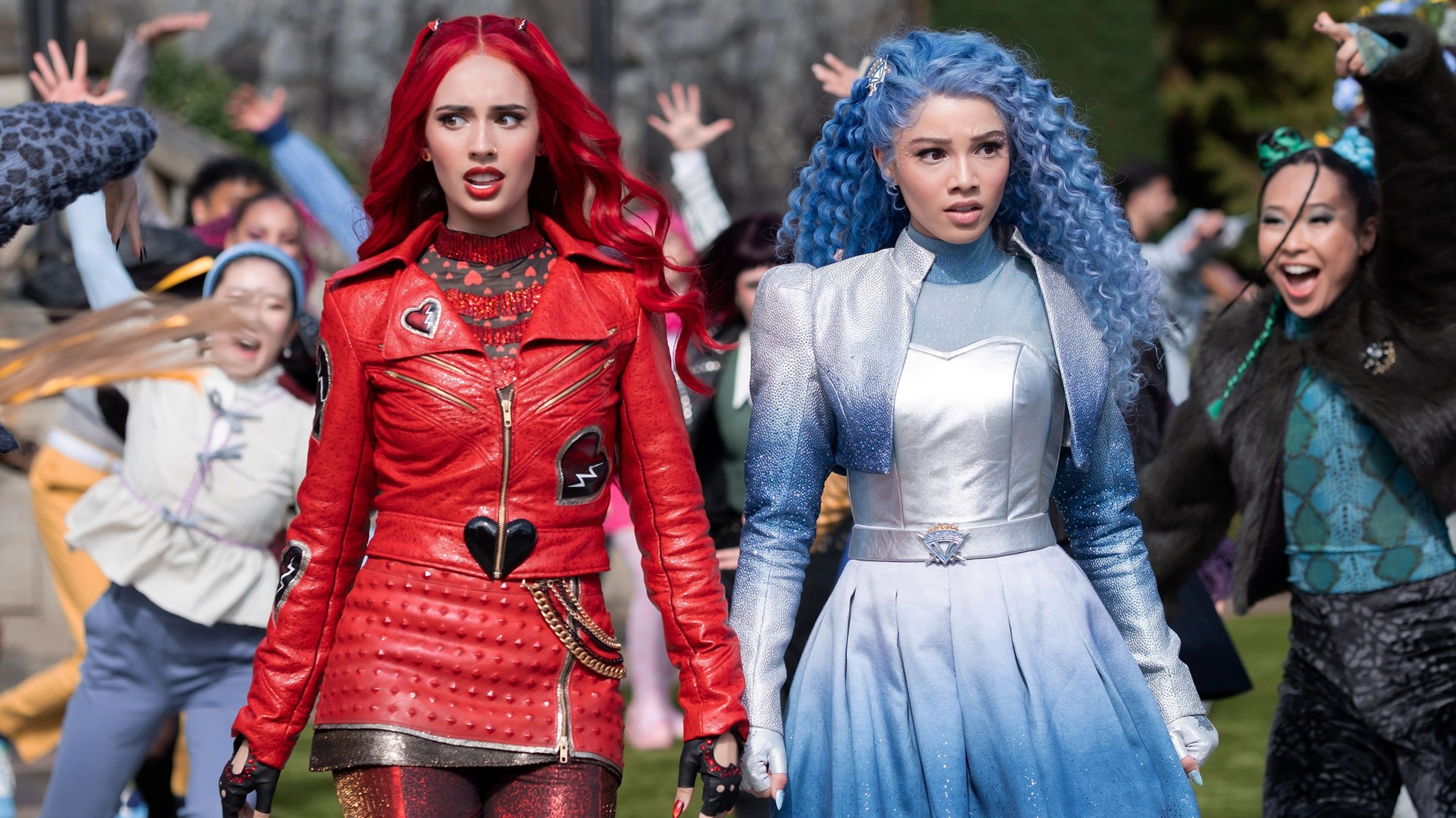 "Perfect Princess" | Descendants: Wicked Wonderland Music Video