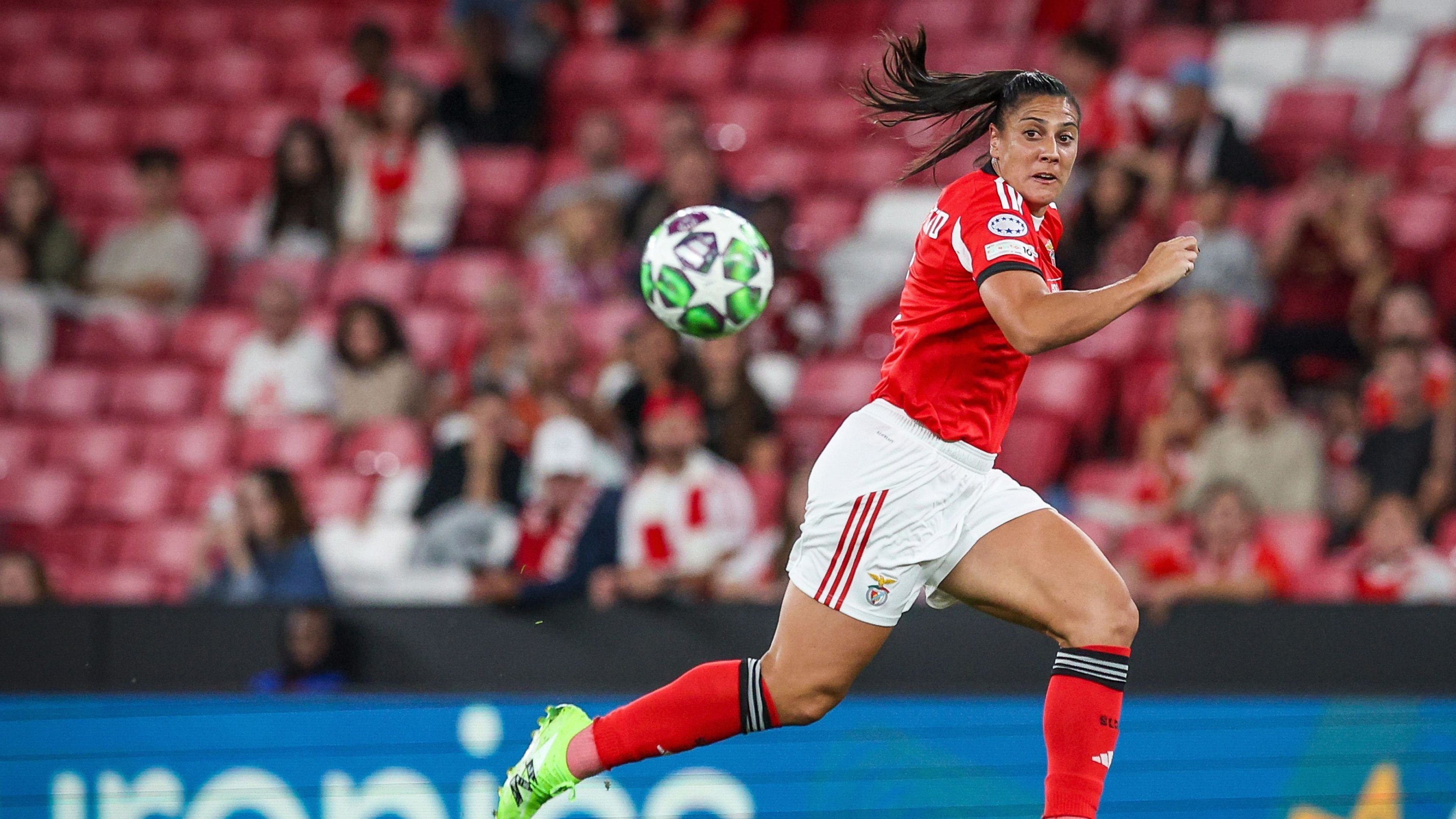 UEFA WCL Höjdpunkter: Benfica - Paris SG