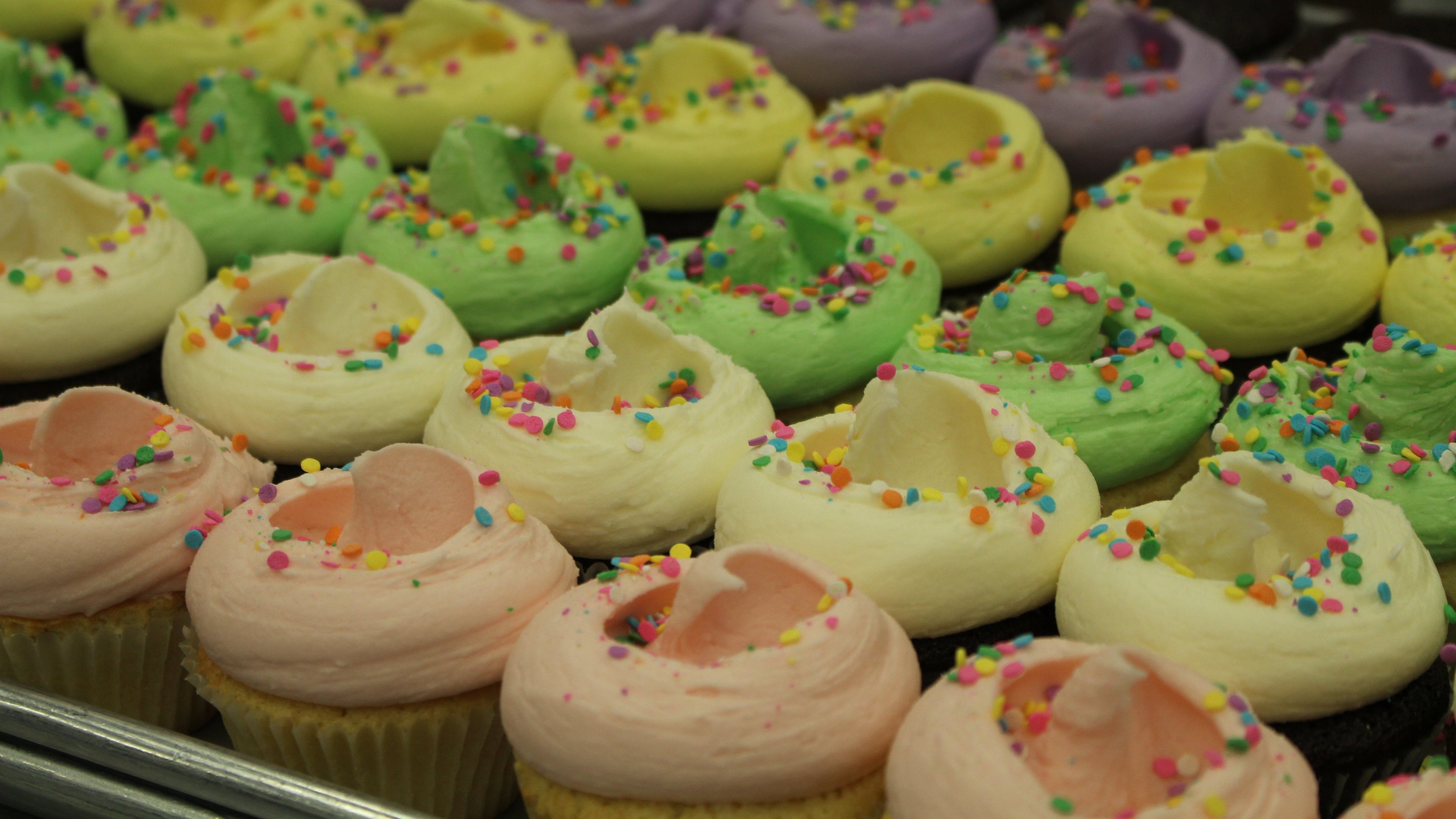 3. Monorail, Royal Copenhagen Porcelain and New York Cupcakes