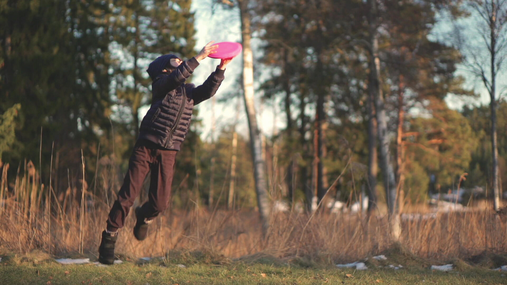 40. Frisbee