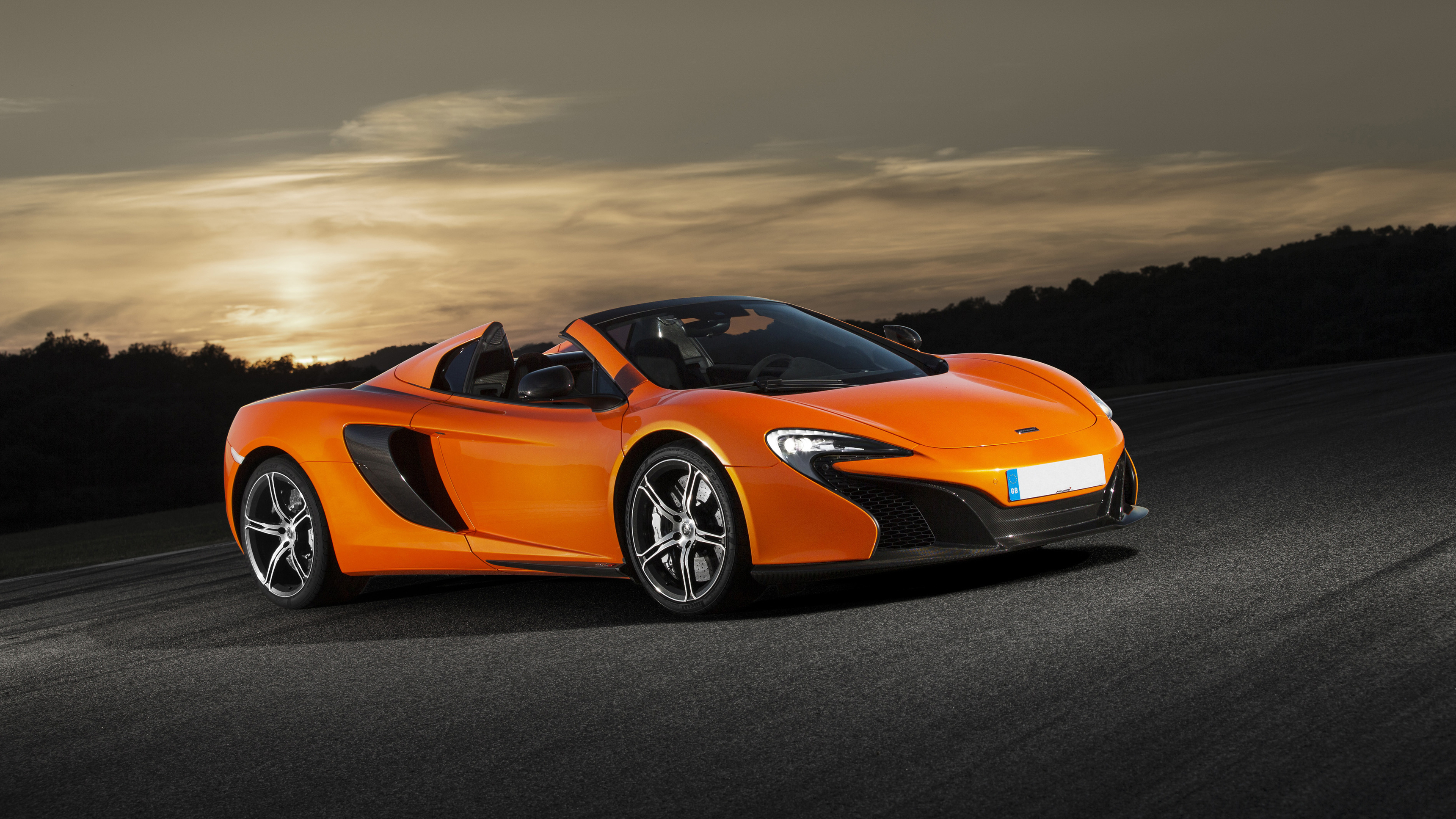 18. McLaren 650S
