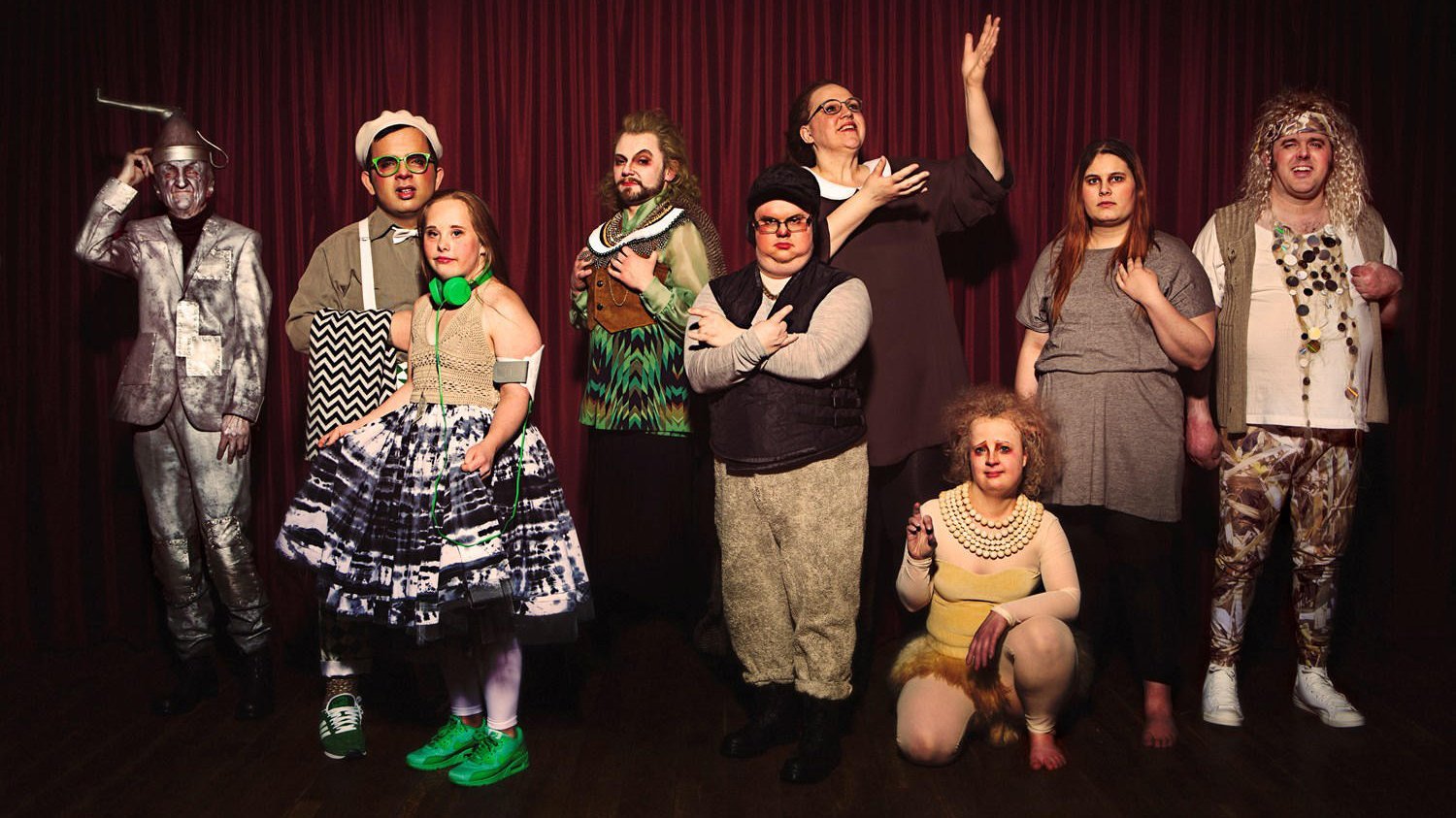 Glada Hudik - trollkarlen på turné