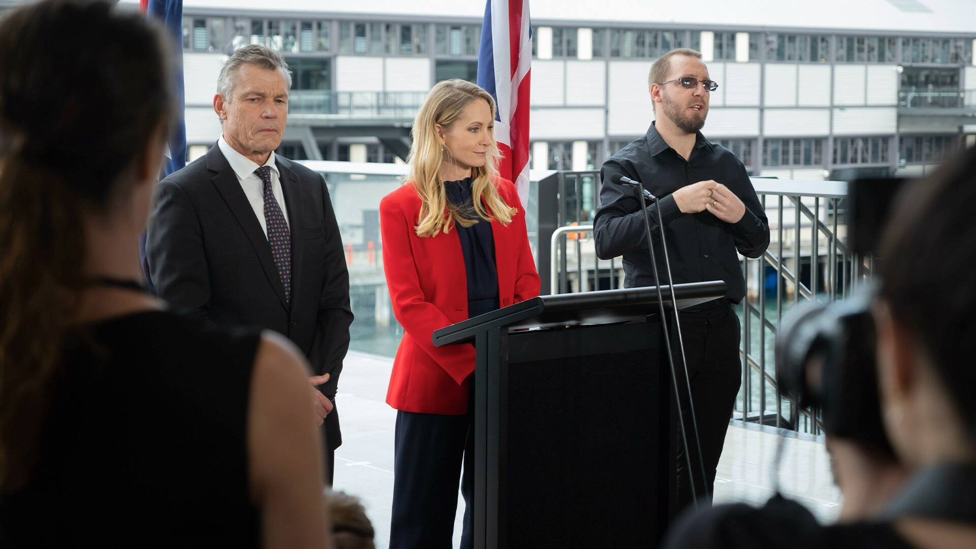 5. North Shore S01 E005