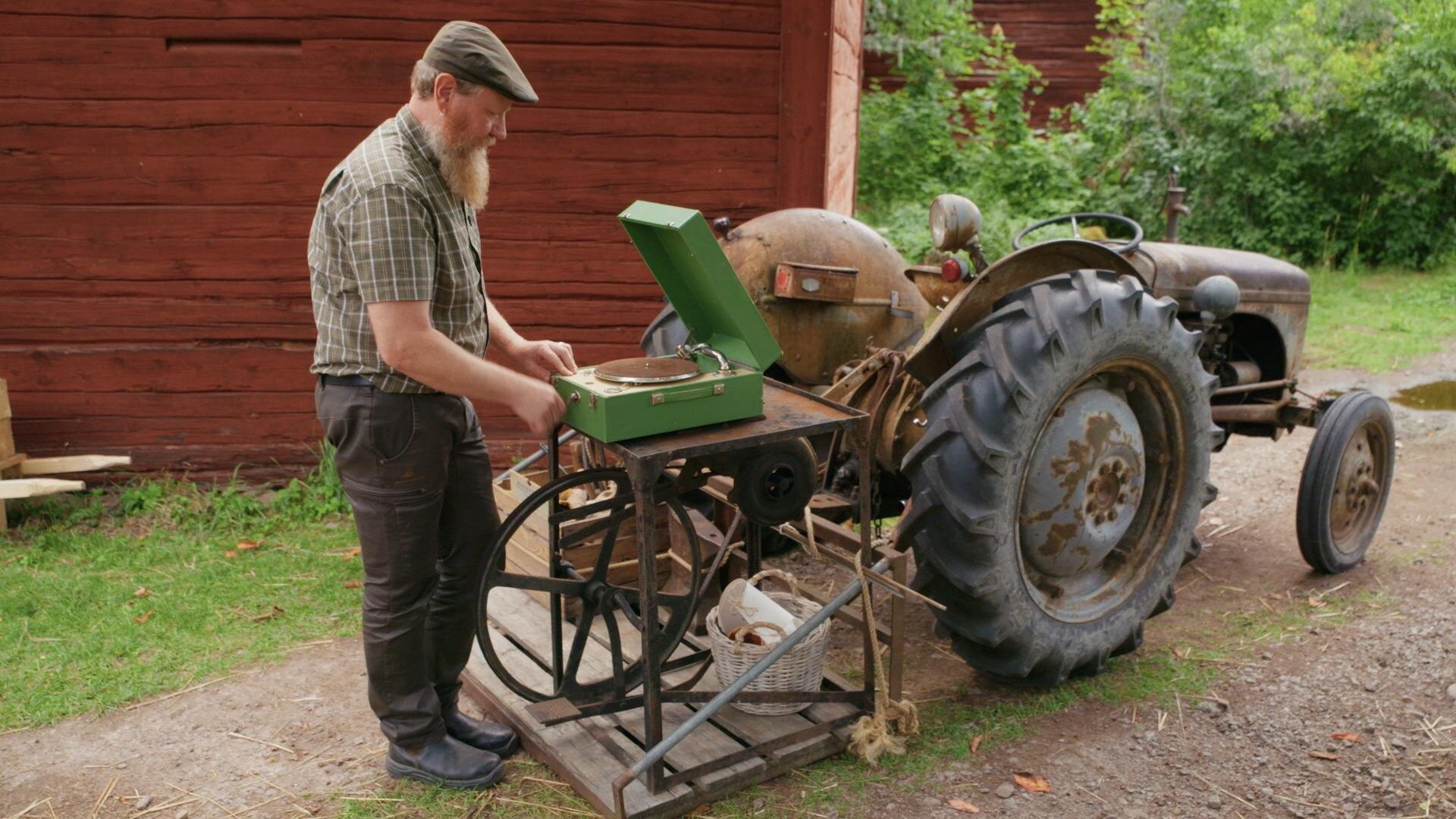 37. Farmen: ”Rädda sin rumpa”