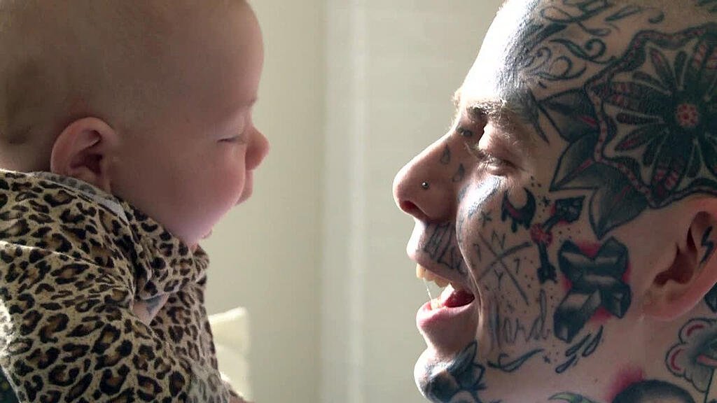 11. Unga föräldrar S01 E011