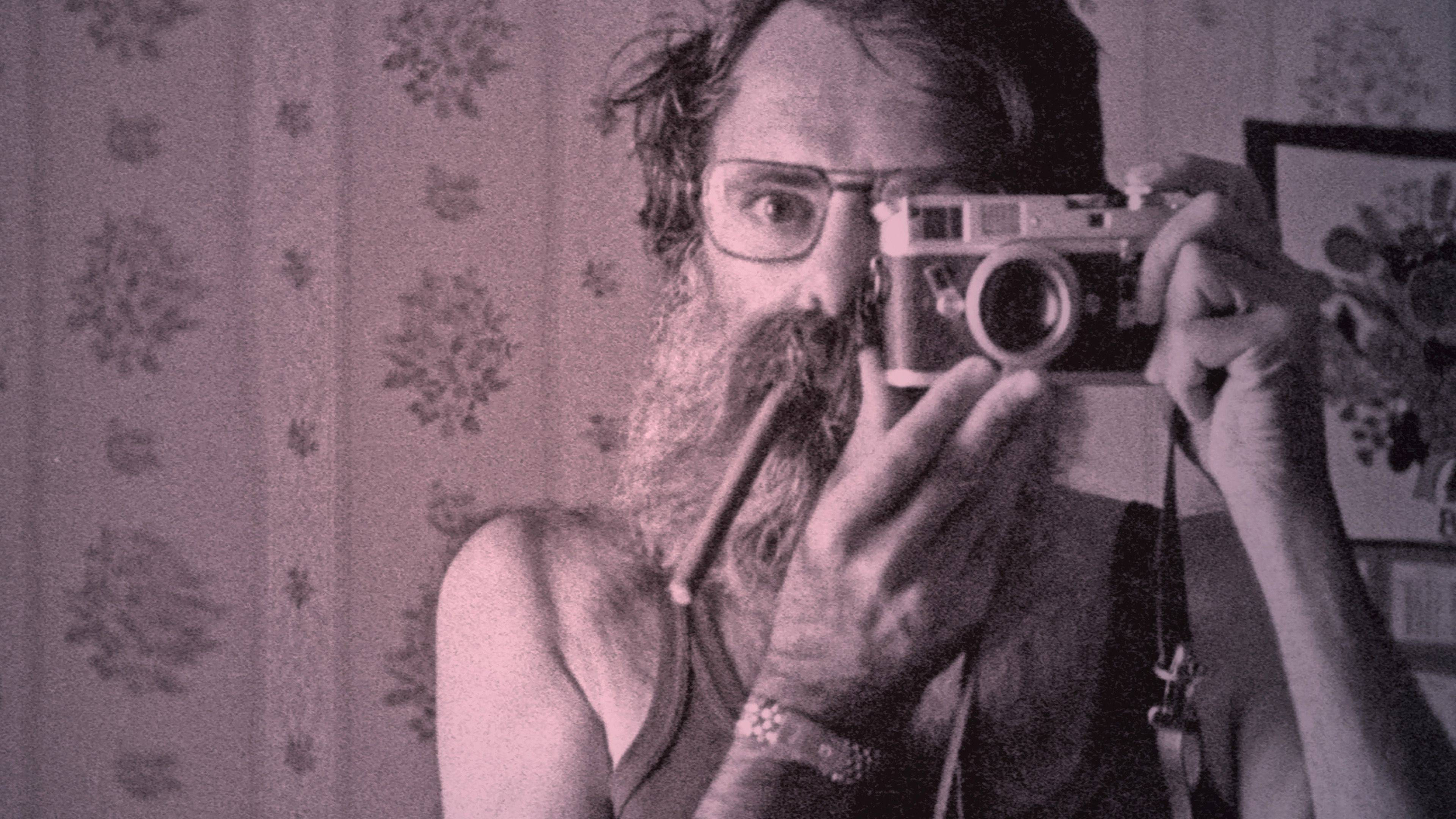 1341 Frames of Love and War