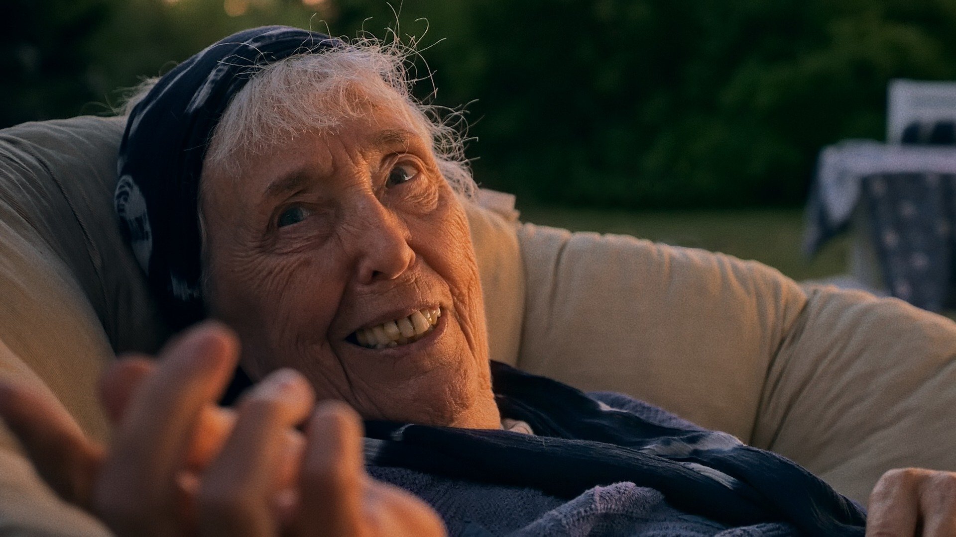 Farmors leriga händer - En film om Lisa Larson