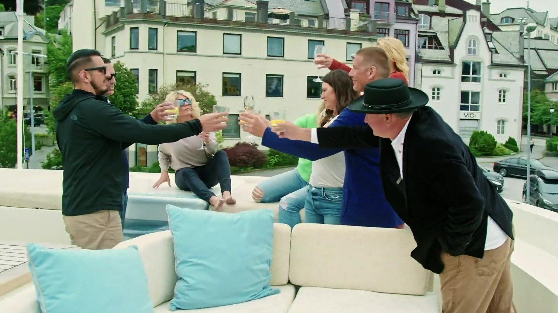 9. Below Deck Adventure S01 E009