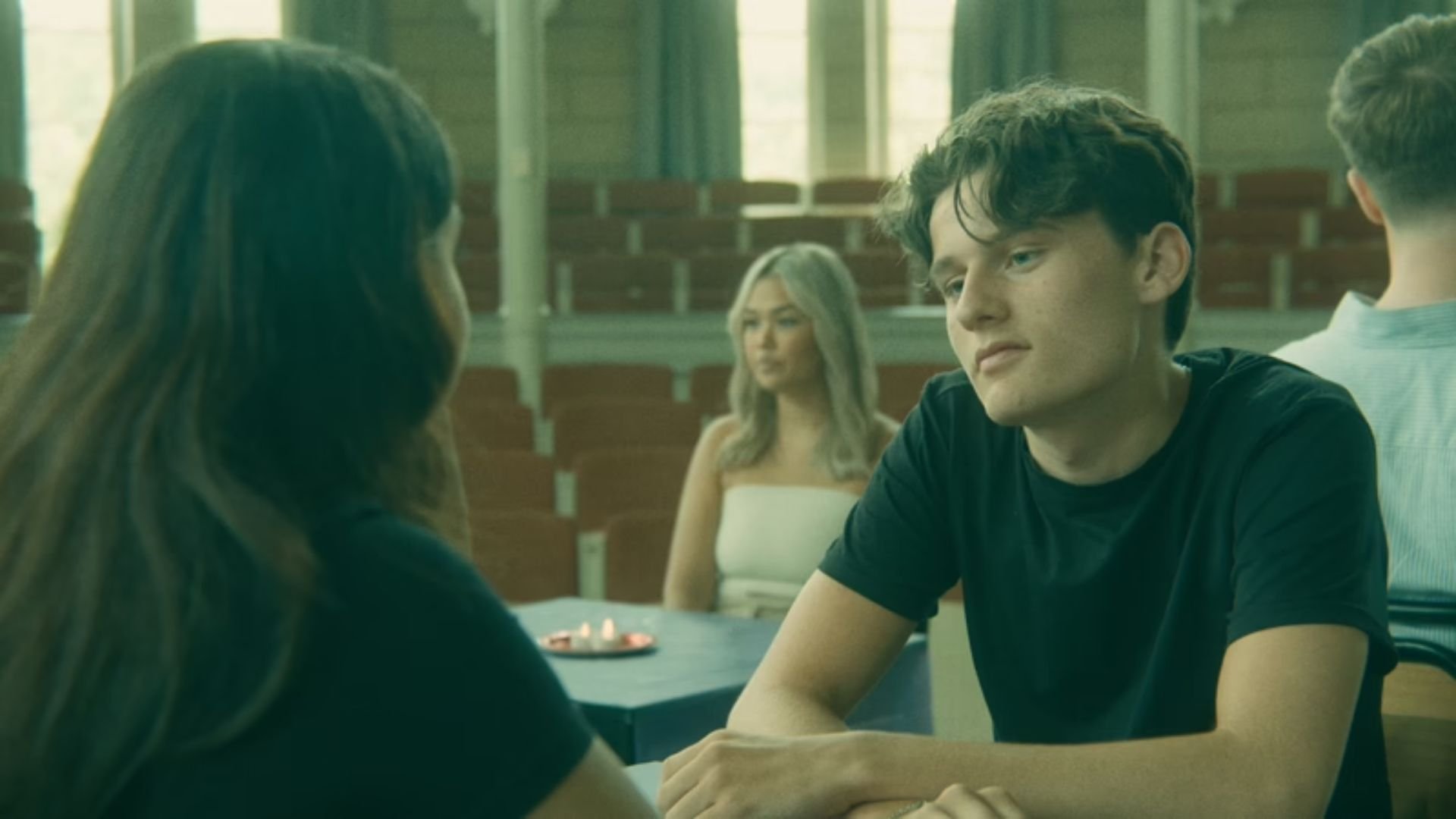 22. Blind date