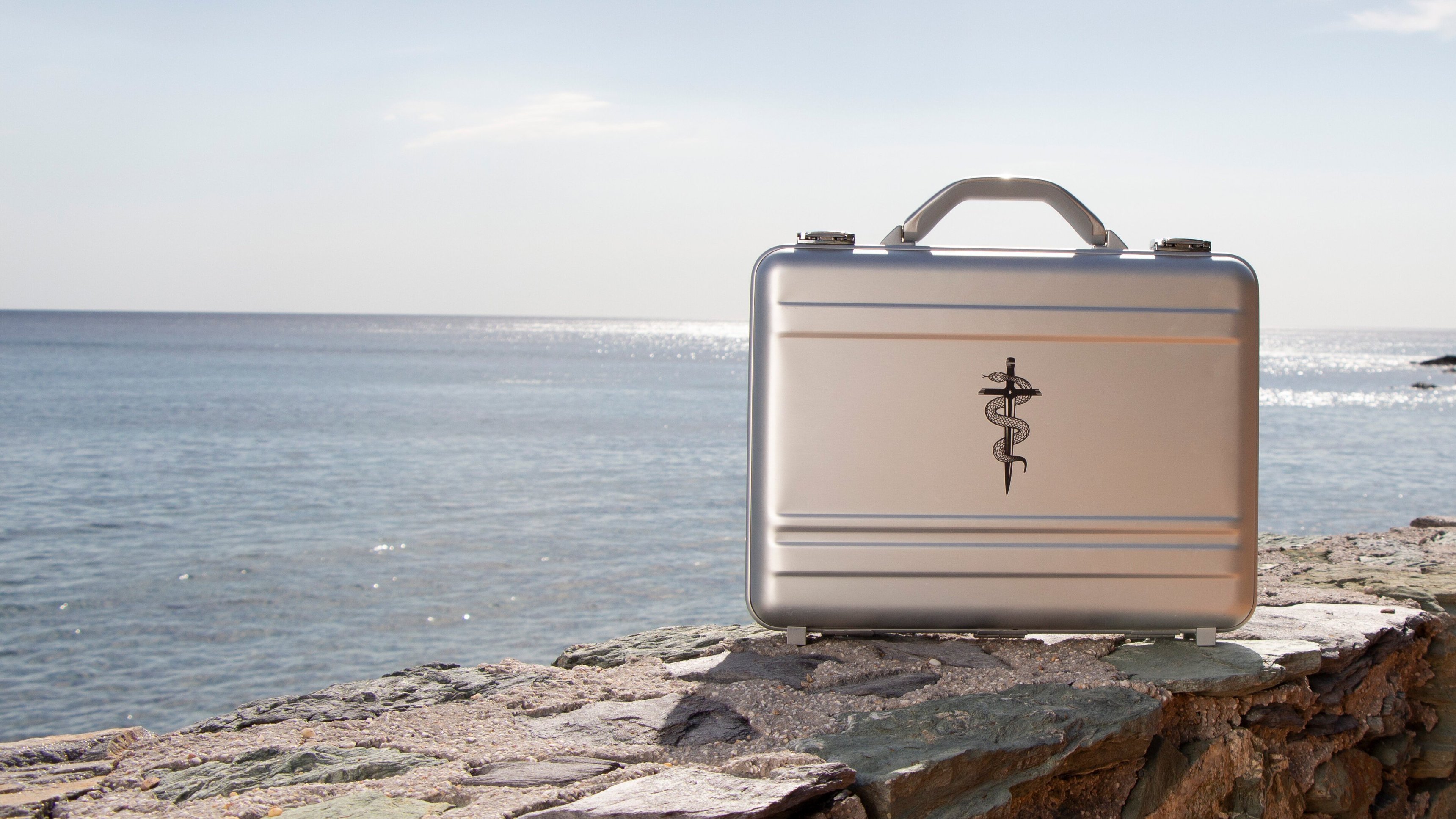 1. Fortune Hotel S01 E001