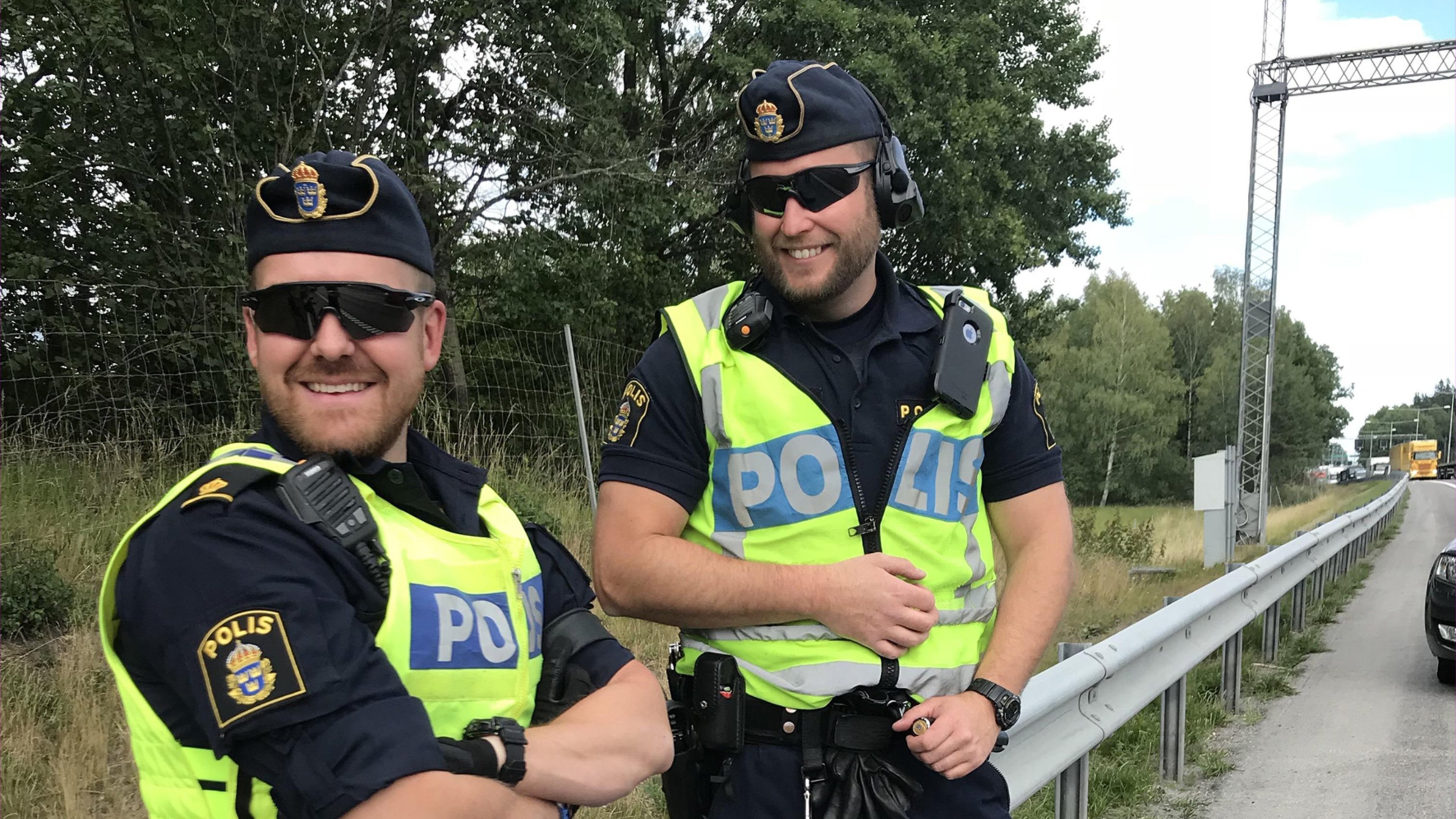 1. Södertäljeborna sluter upp