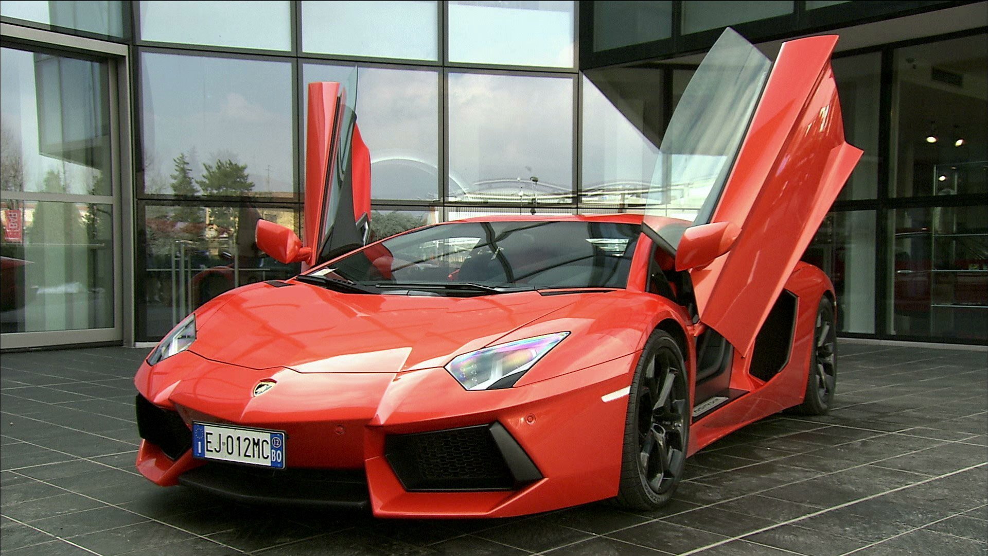 8. Lamborghini Aventador