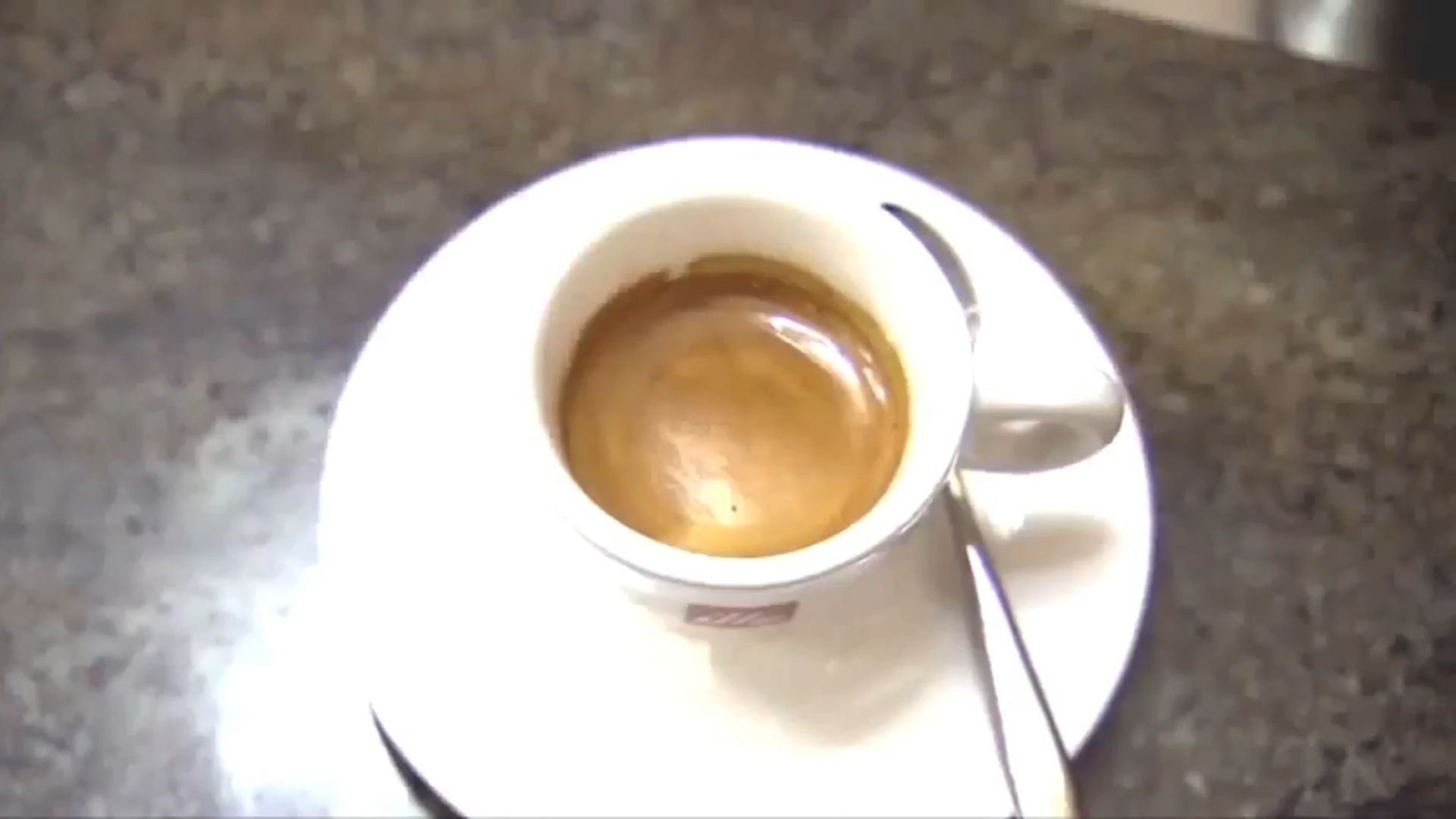 1. Illy