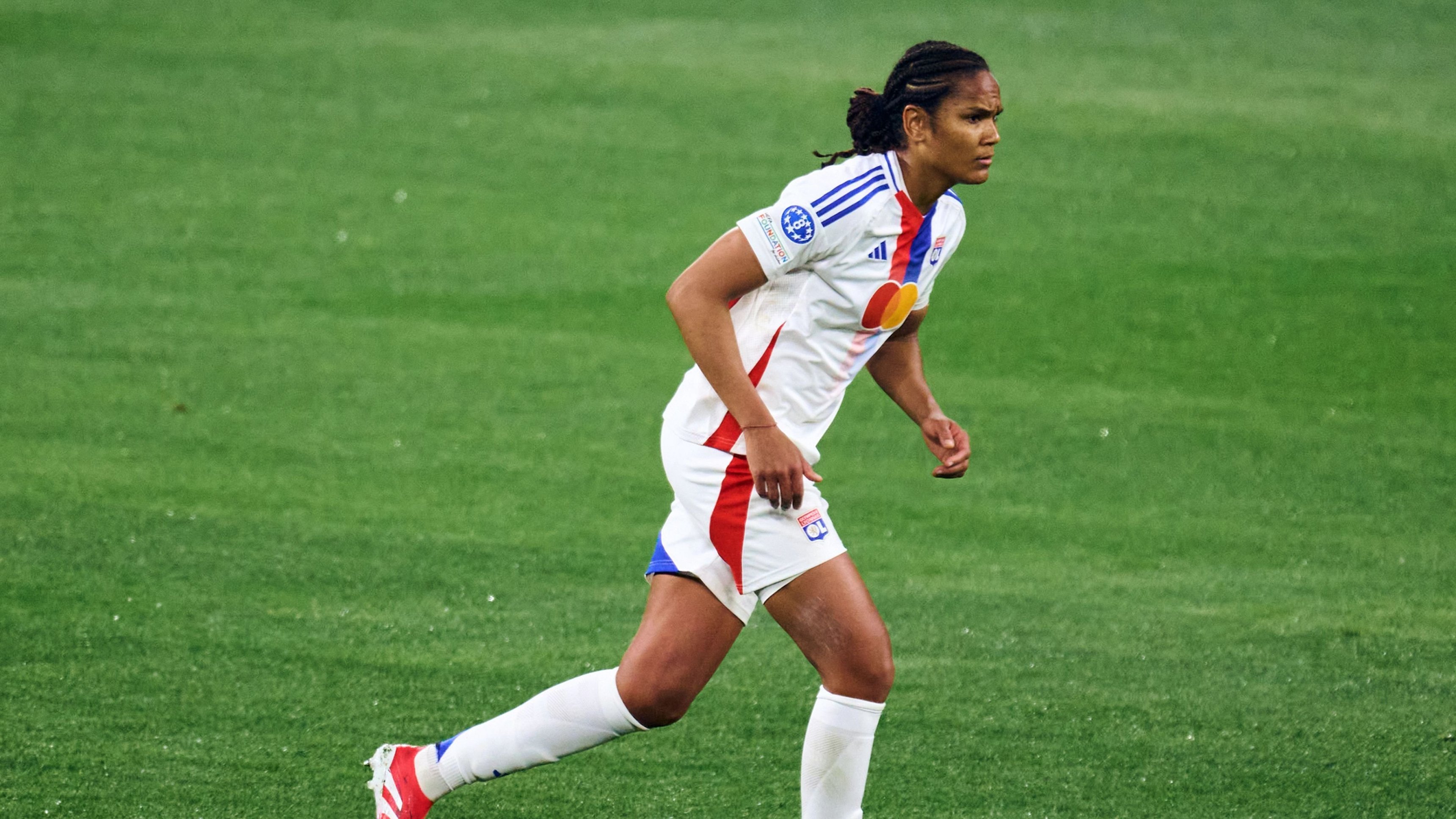 UEFA WCL Höjdpunkter: OL Lyonnes - Wolfsburg