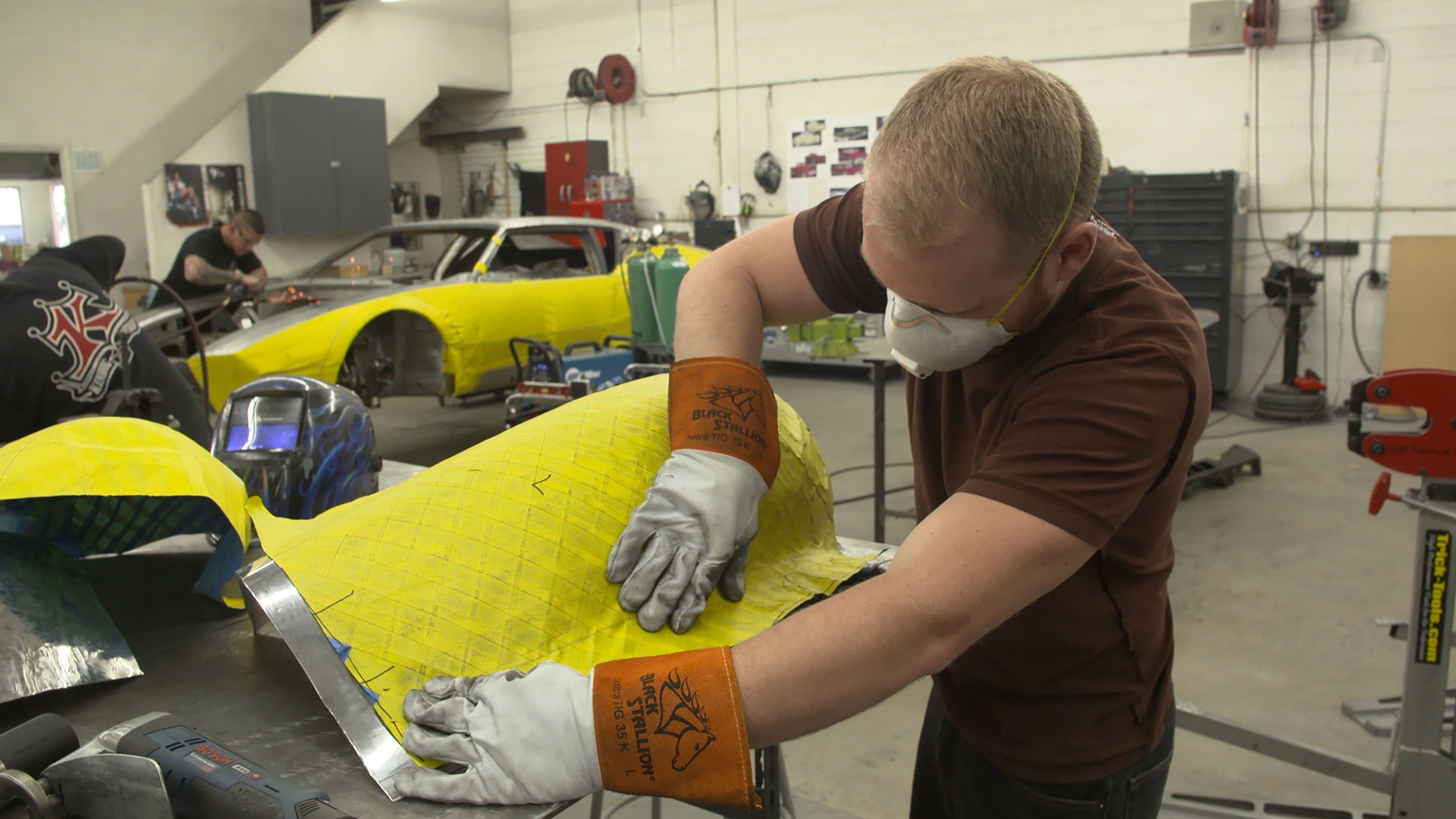 2. Aluminum, Aluminum and More Aluminum