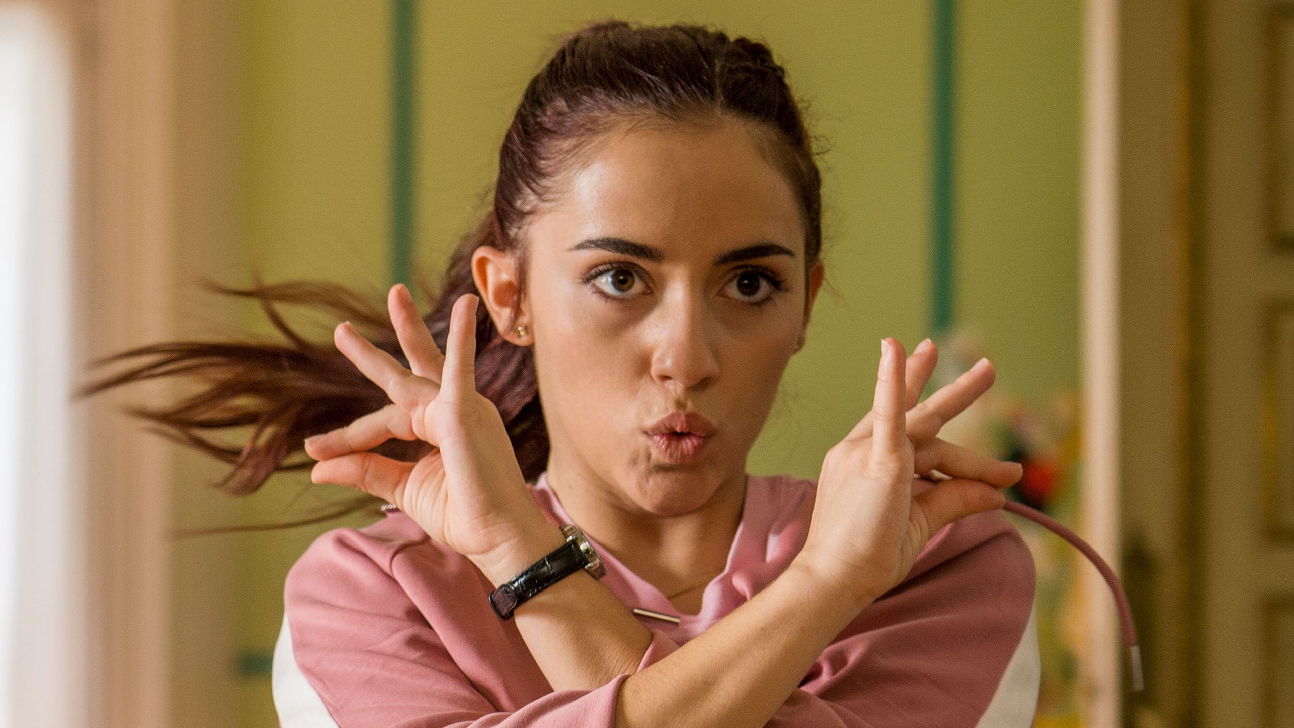 26. Ayla säger stopp