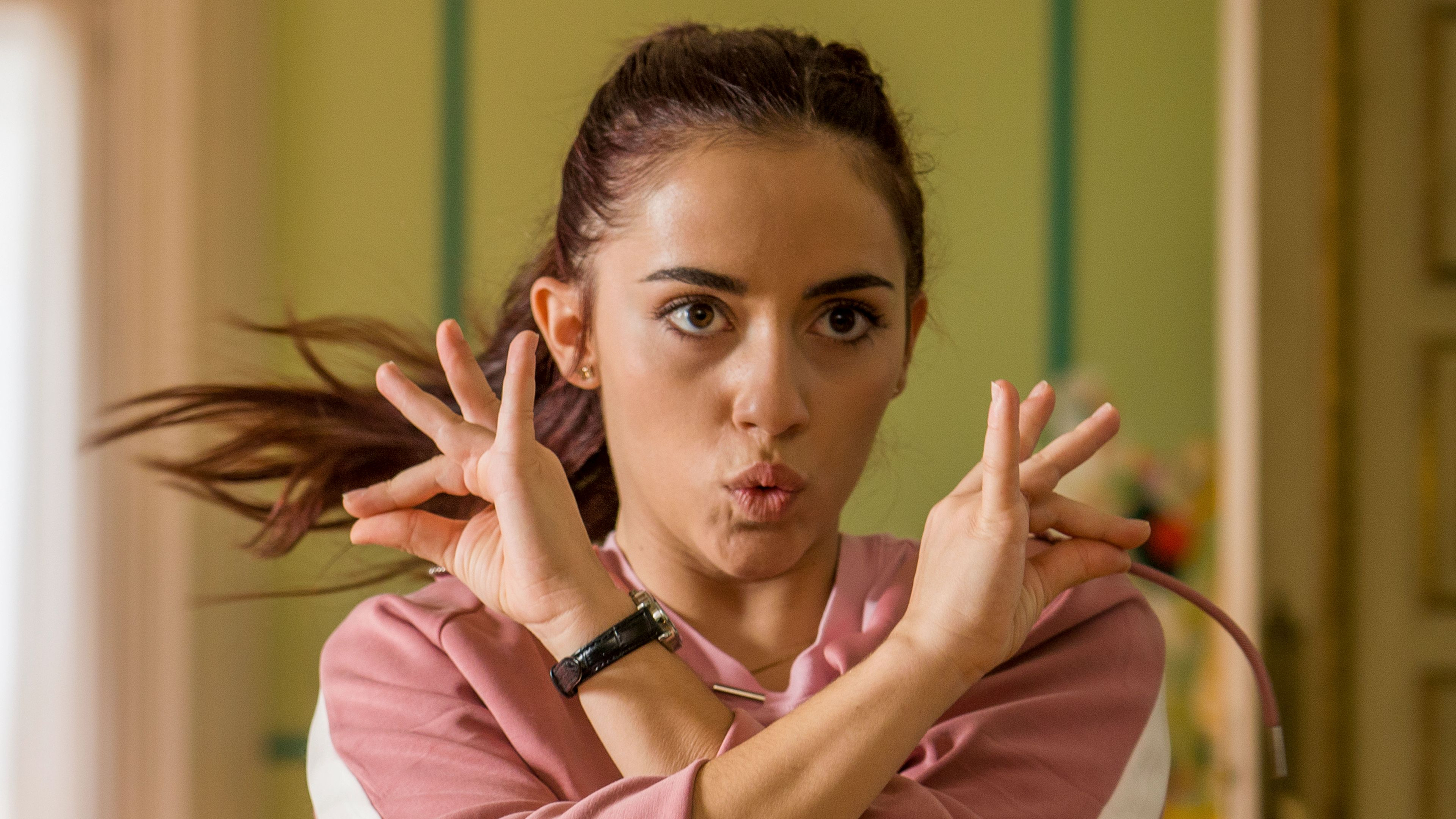 26. Ayla säger stopp