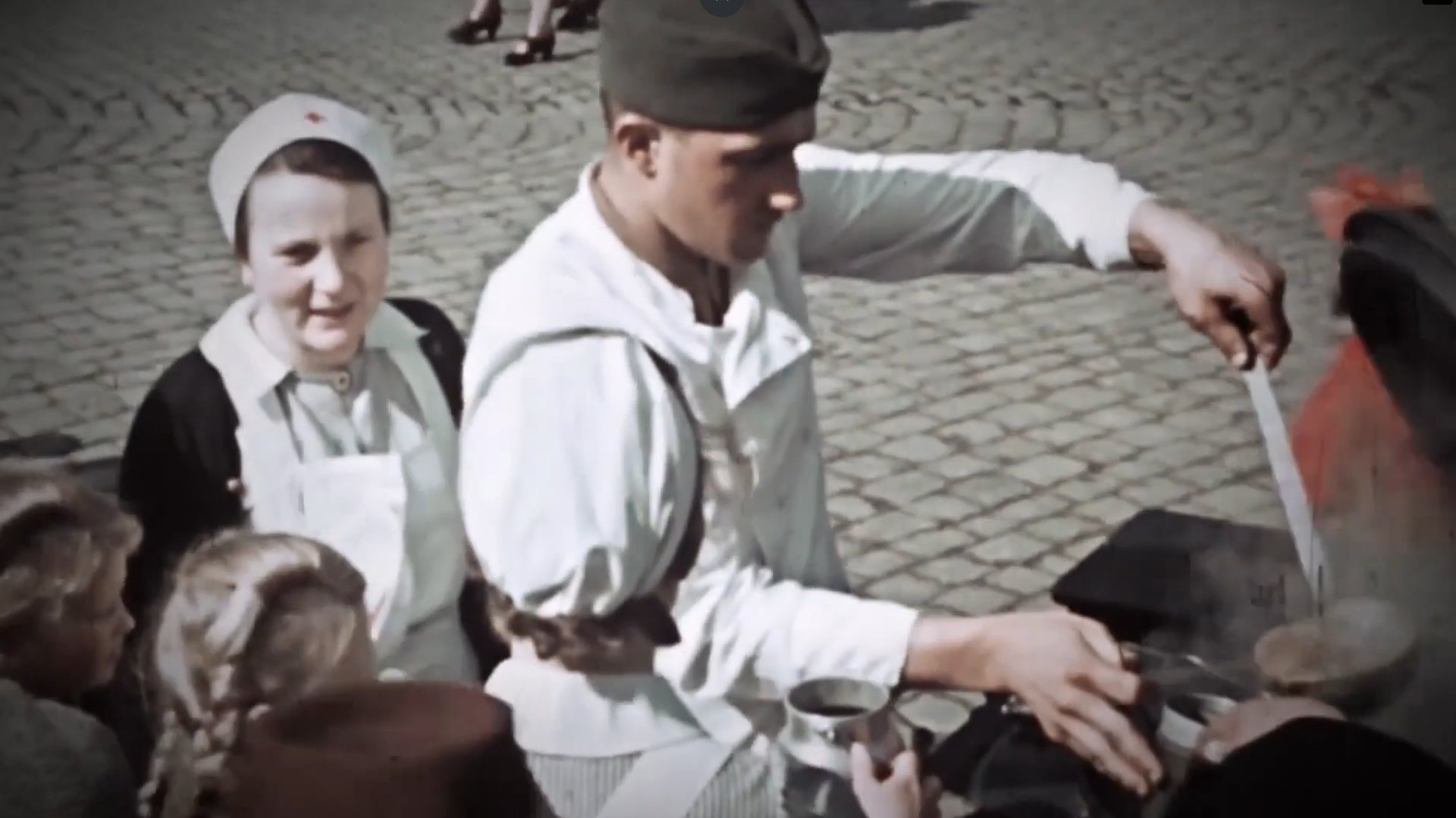 4. Med Hitler till hans fall