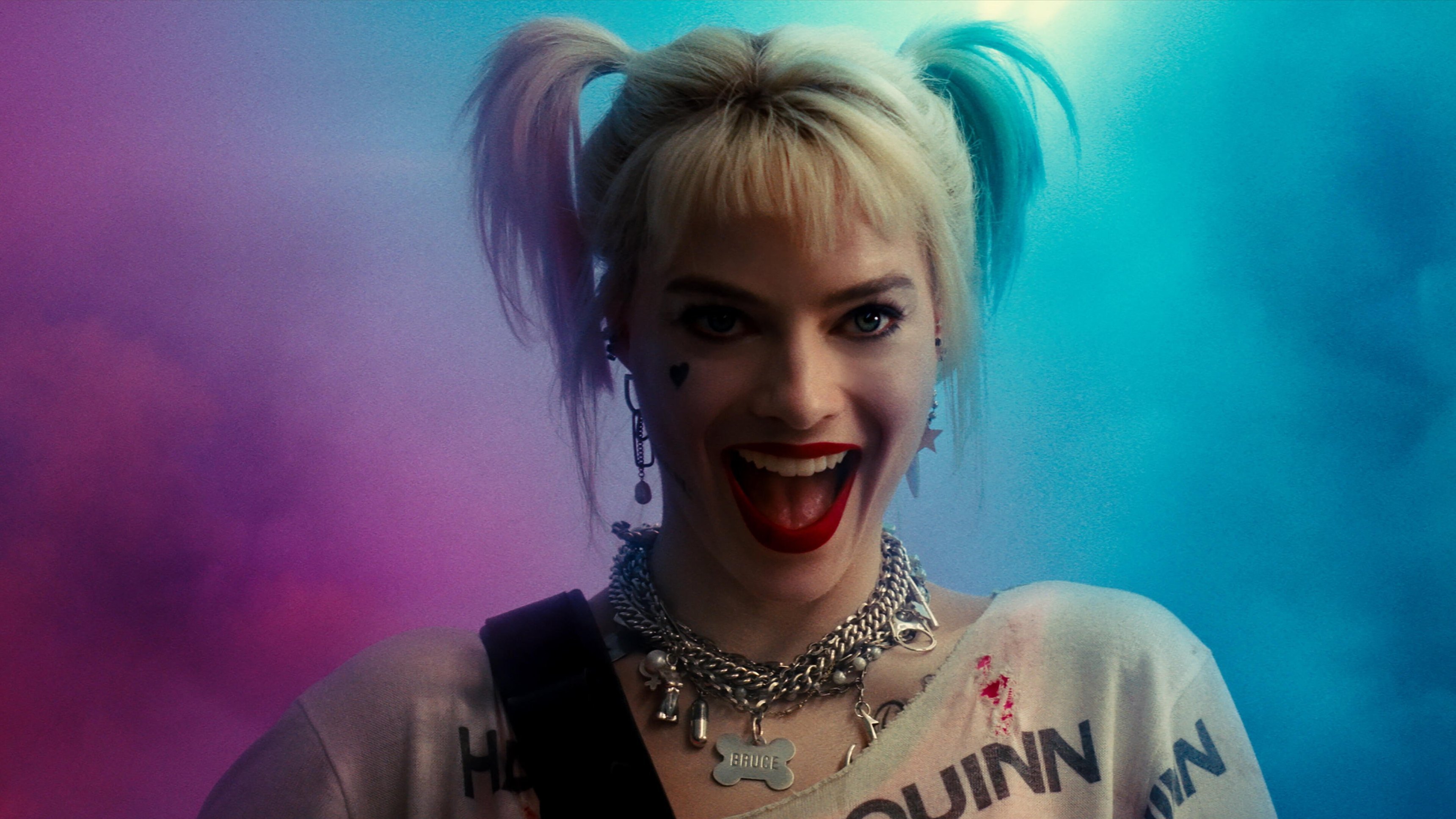 Birds of Prey (And the Fantabulous Emancipation of One Harley Quinn)