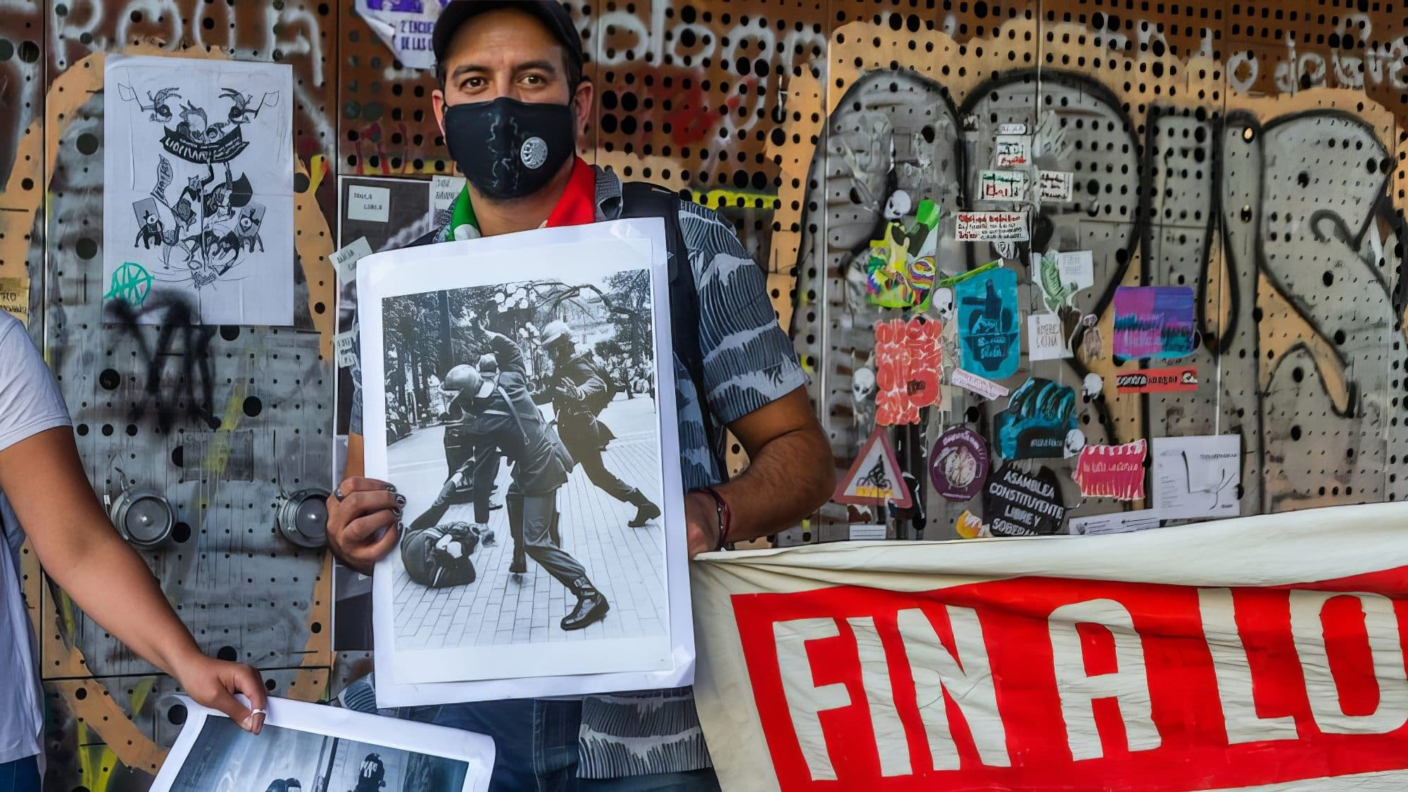Bastardo. La herencia de un genocida