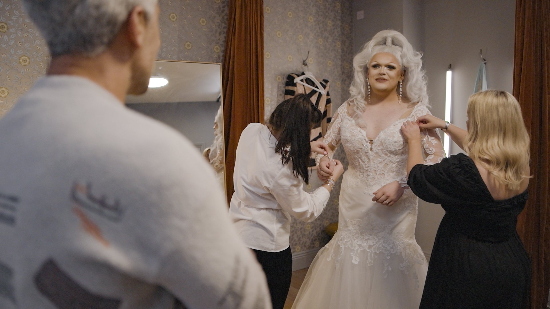 4. Dressing A Drag Queen