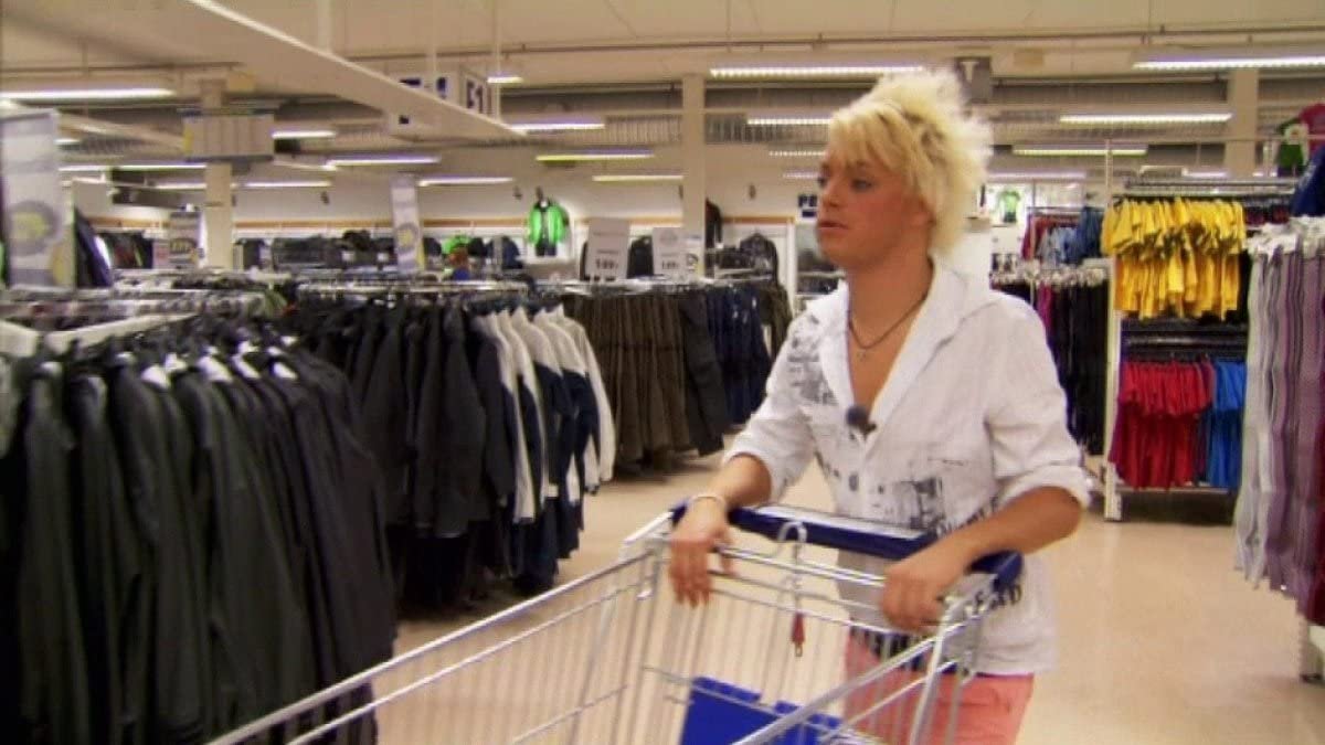 1. Kjell och Rose-Marie kommer till Ullared