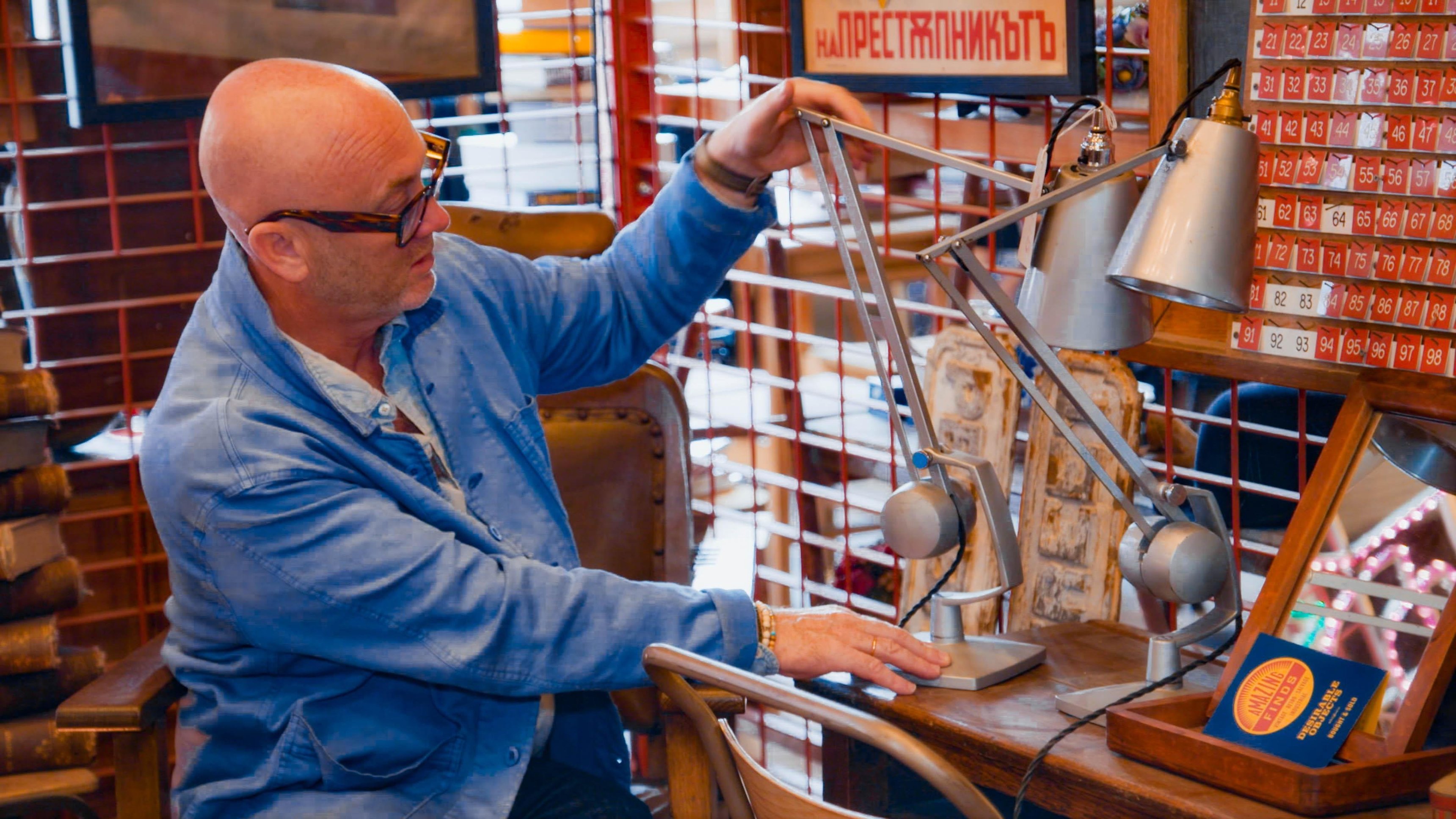 2. Viki’s New Shop