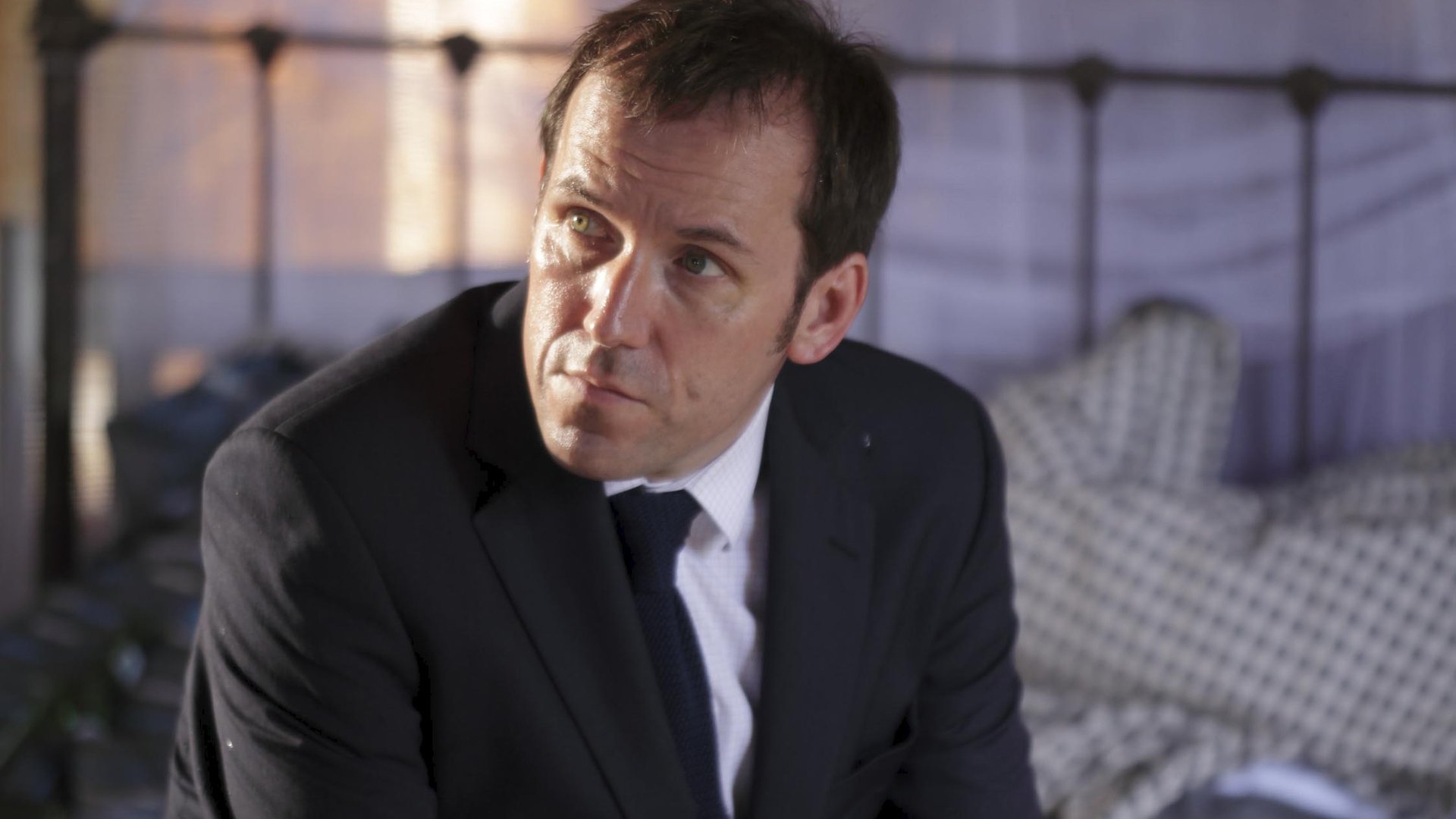 1. From England to Saint Marie