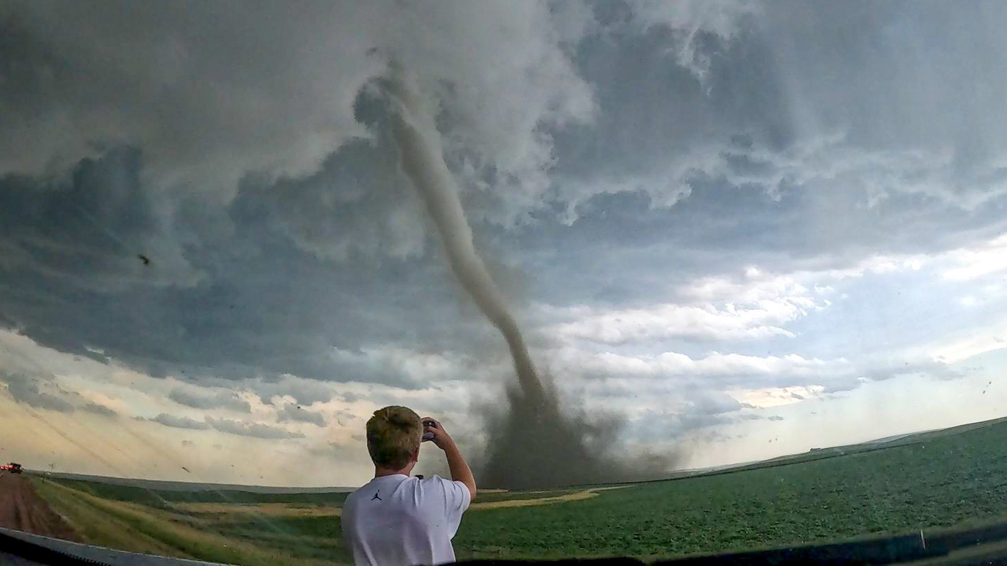 2. Mile-Wide EF5