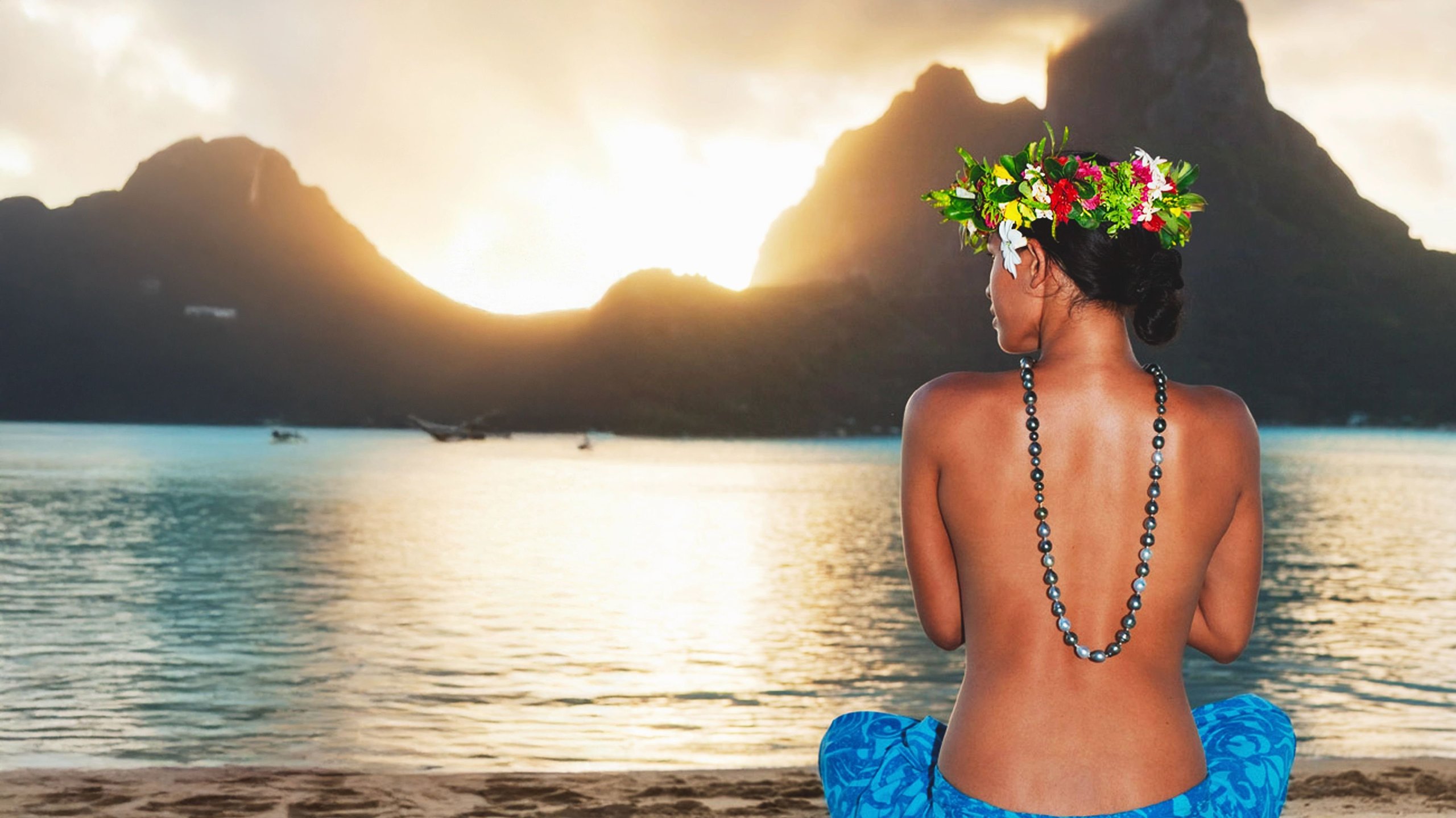 Escape to Tahiti and Her Islands
