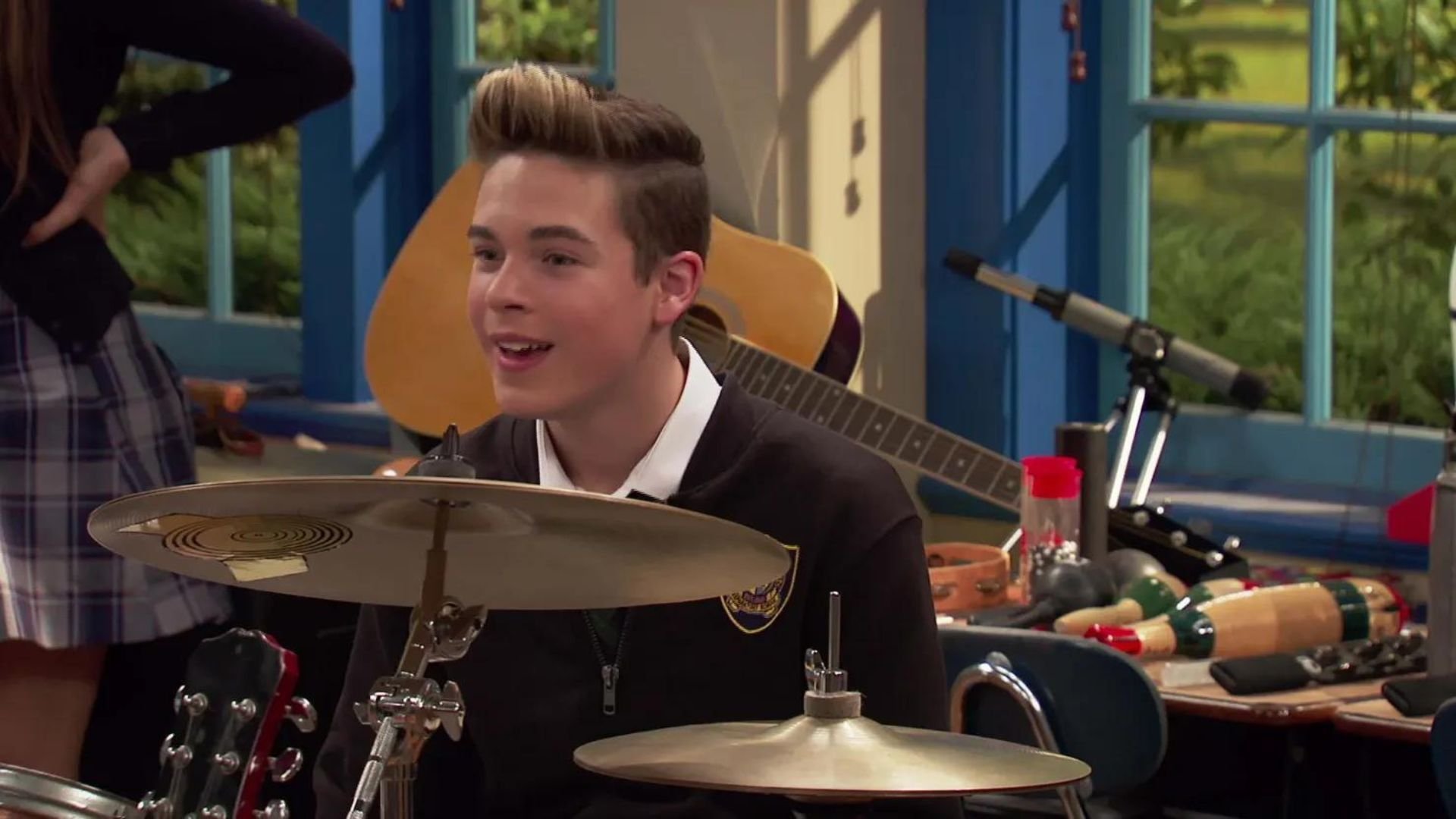 6. Är hon verkligen ihop med honom