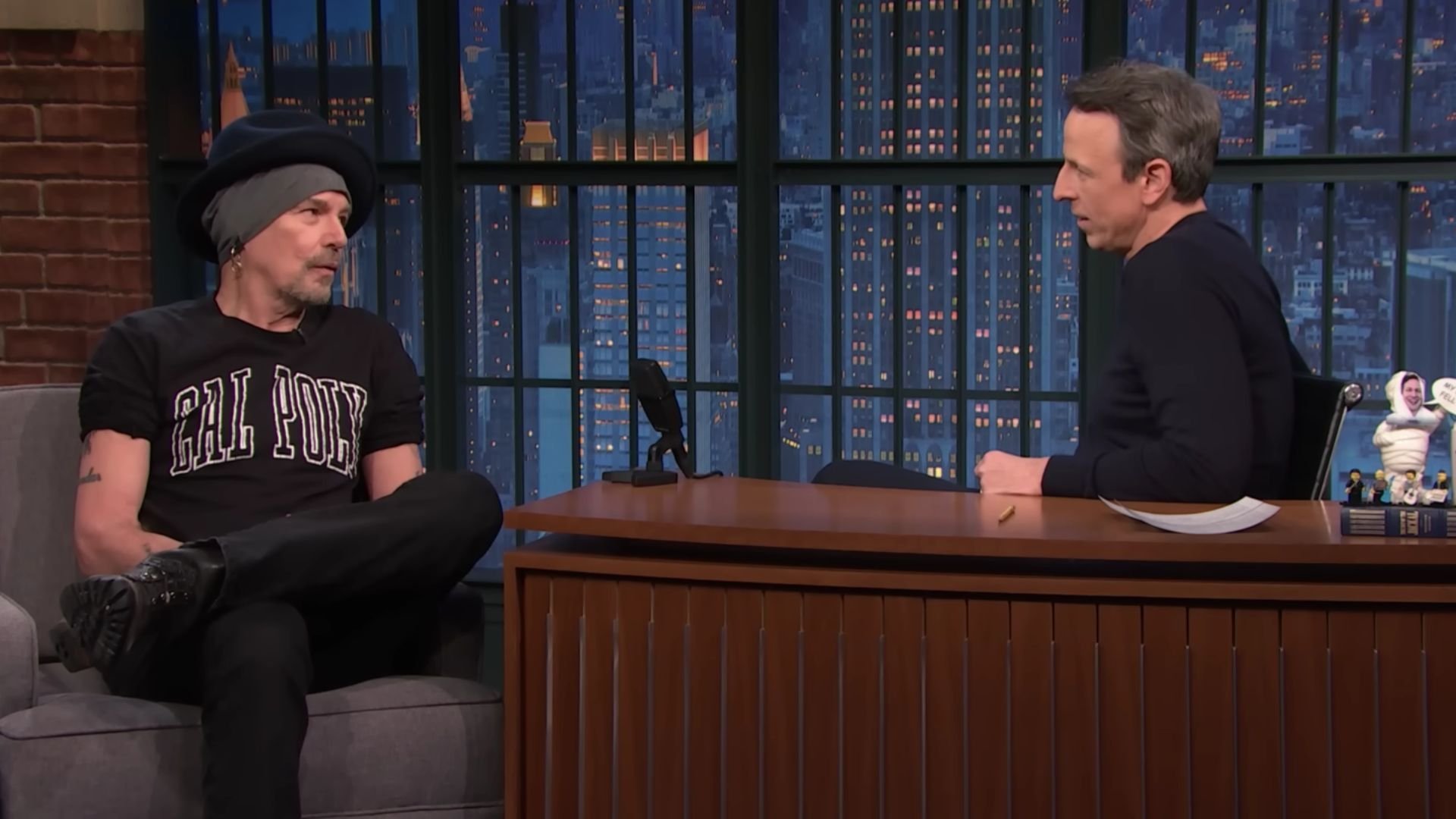 1757. Billy Bob Thornton / Heidi Gardner