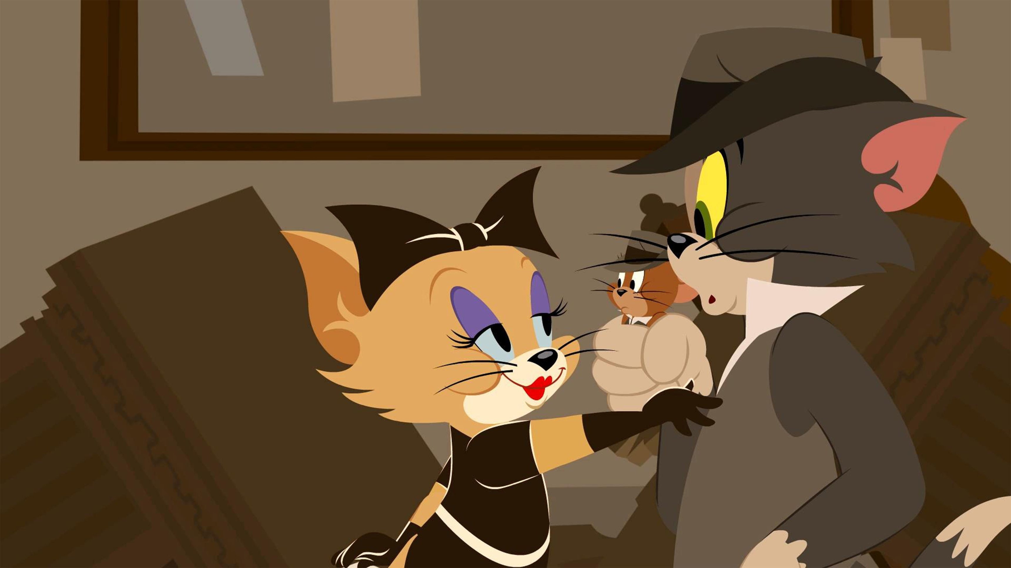 6. Katt Fatale