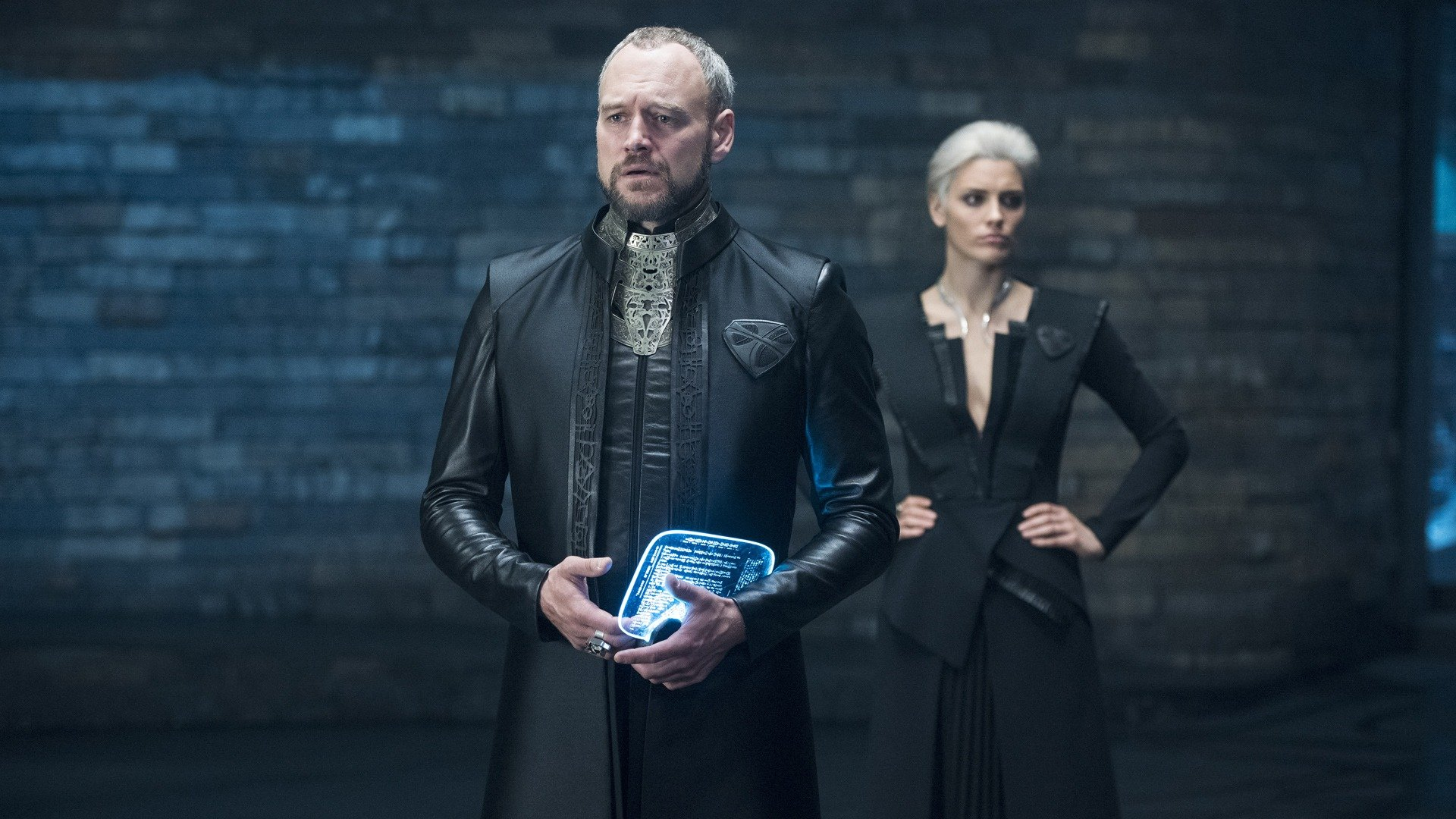 2. House of El