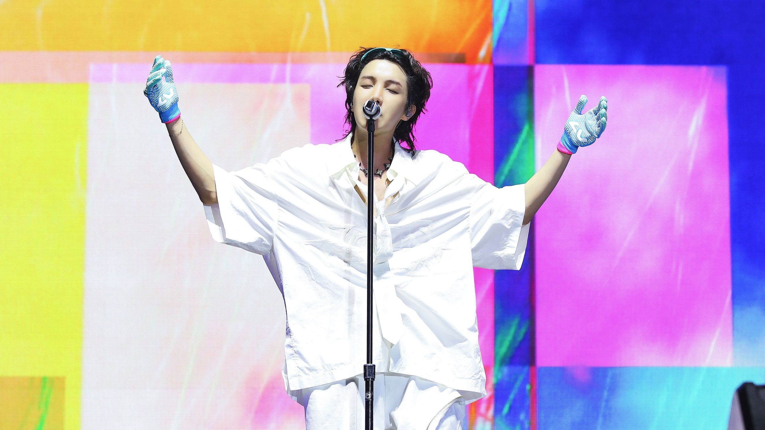 j-hope IN THE BOX