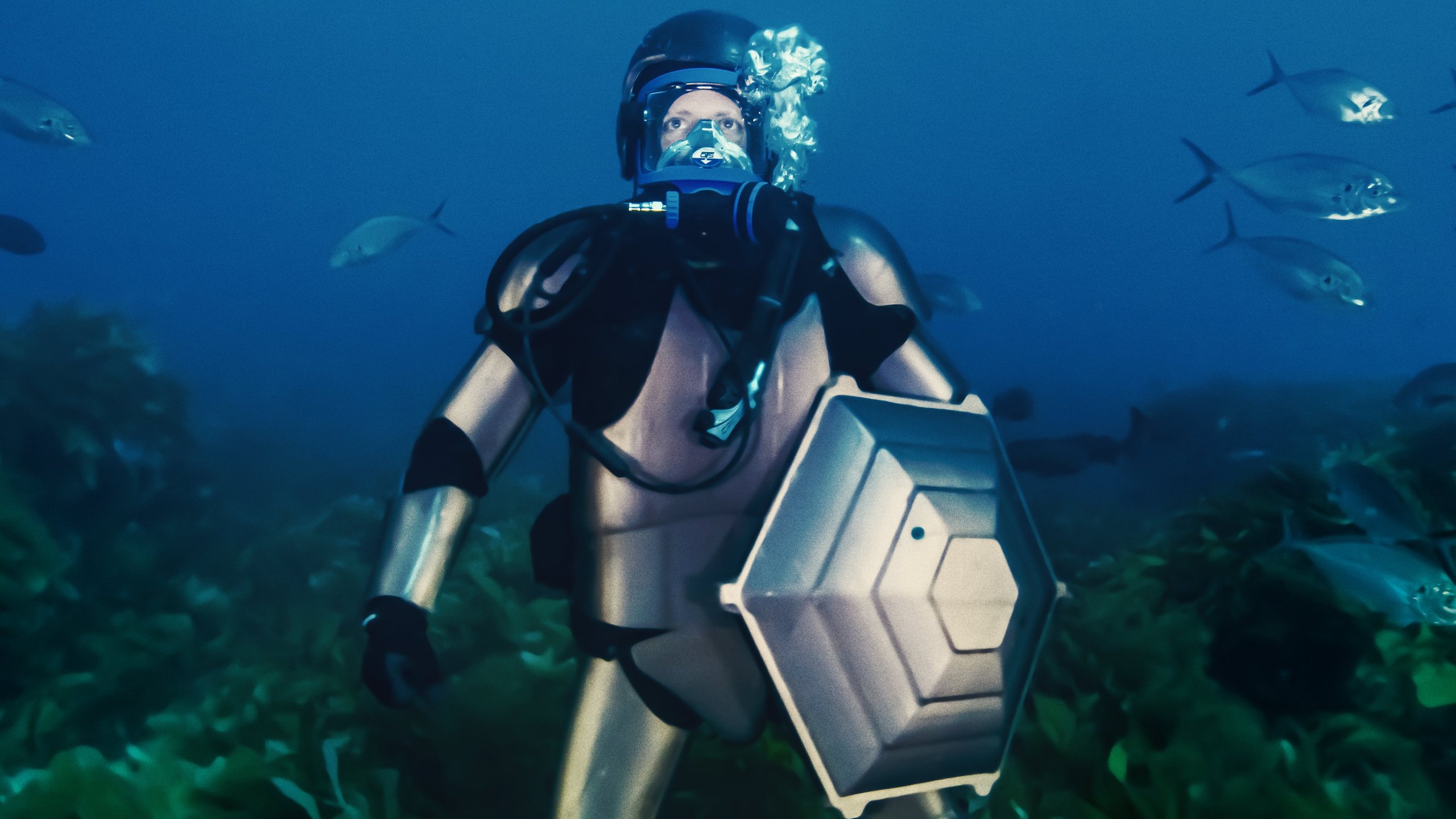 Andrew Mayne: Ghost Diver