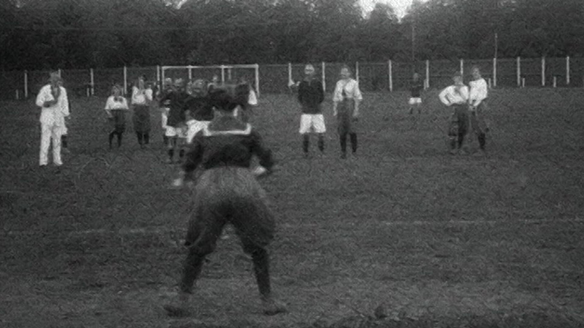 46. Kvinnlig fotboll i Gävle 1917