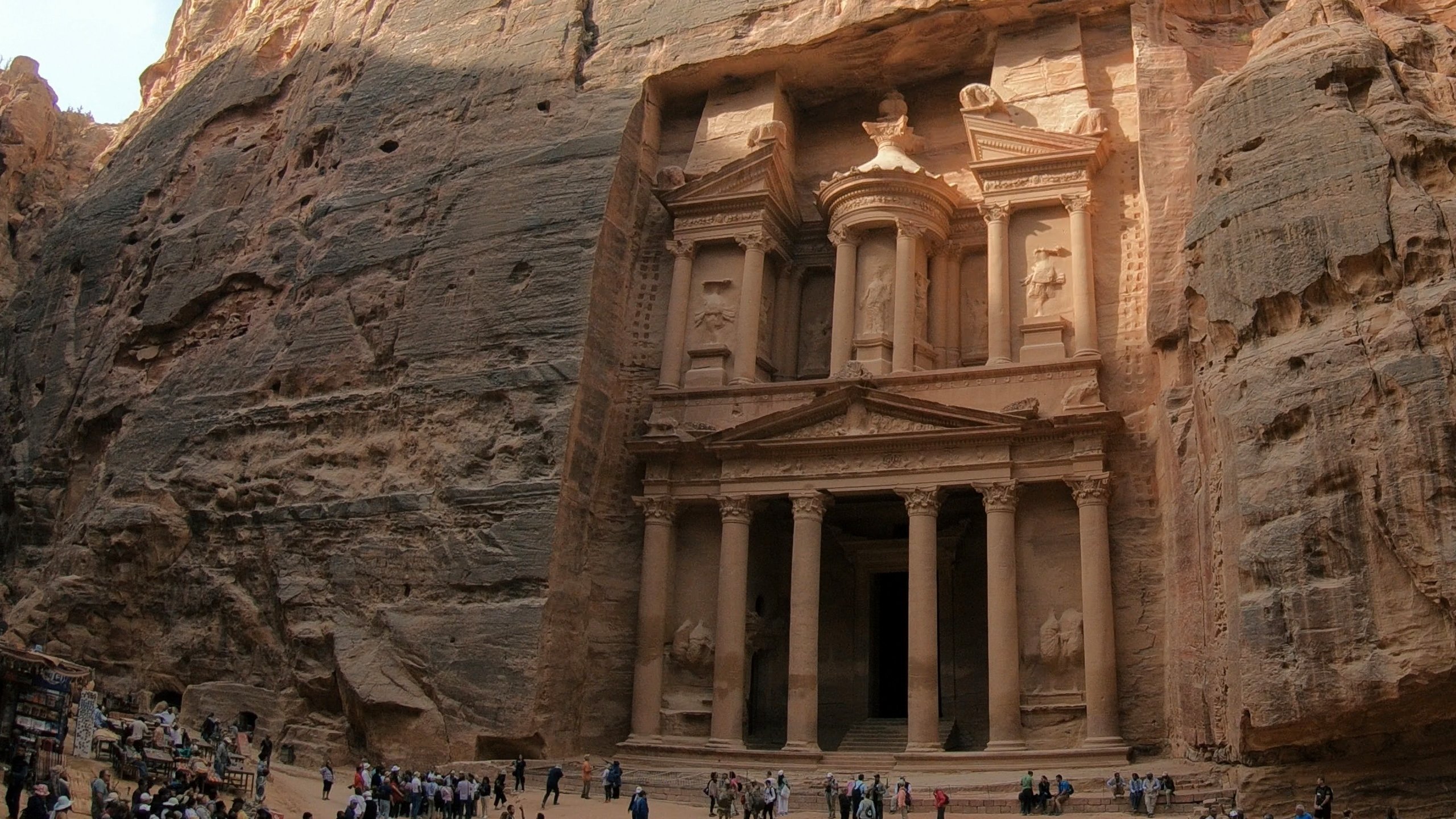 2. Petra