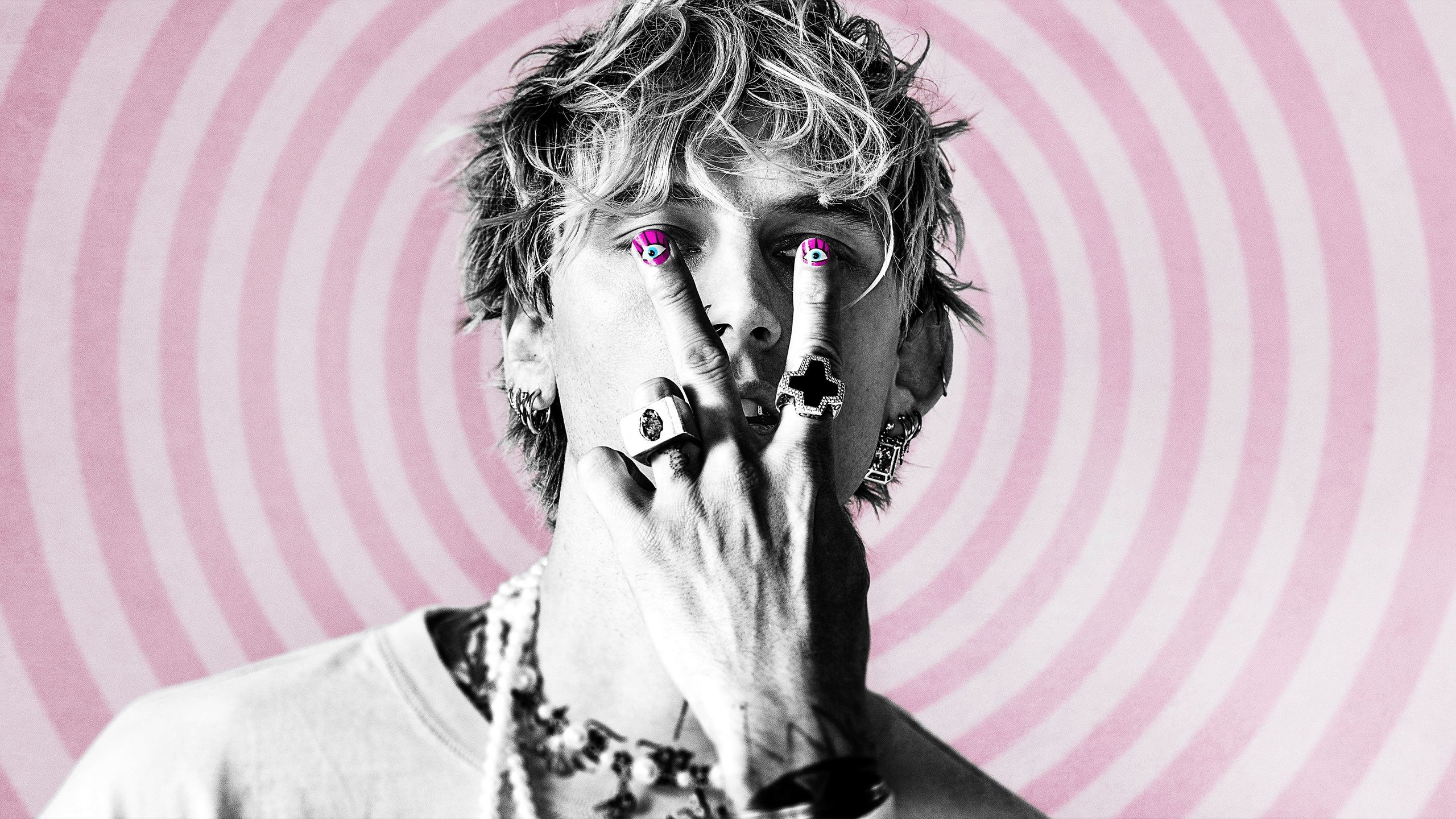 Machine Gun Kelly’s Life in Pink