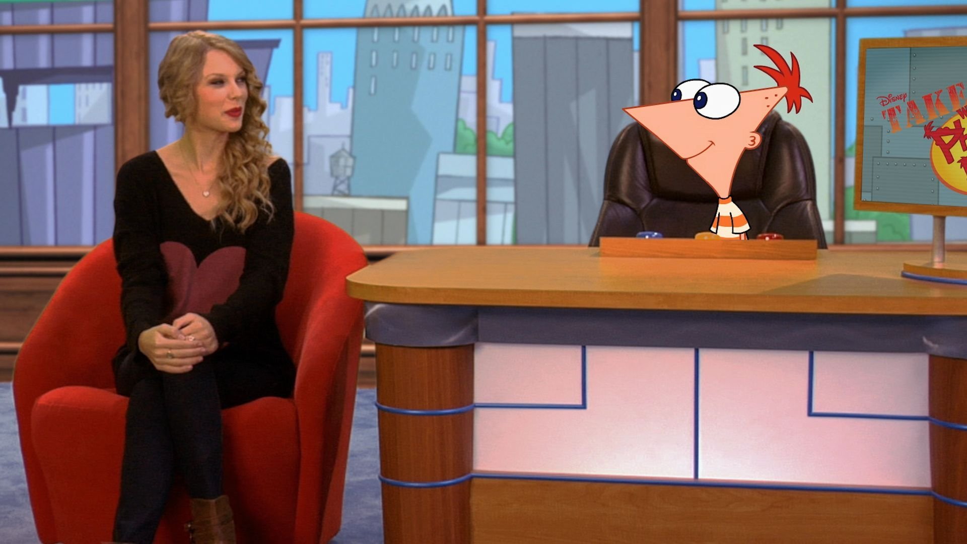 5. TAYLOR SWIFT