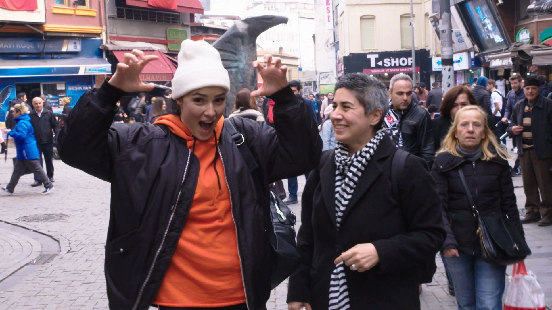 3. Turuncu