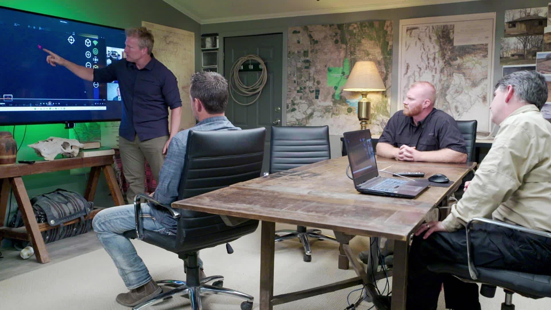 17. The New UFO Hunters