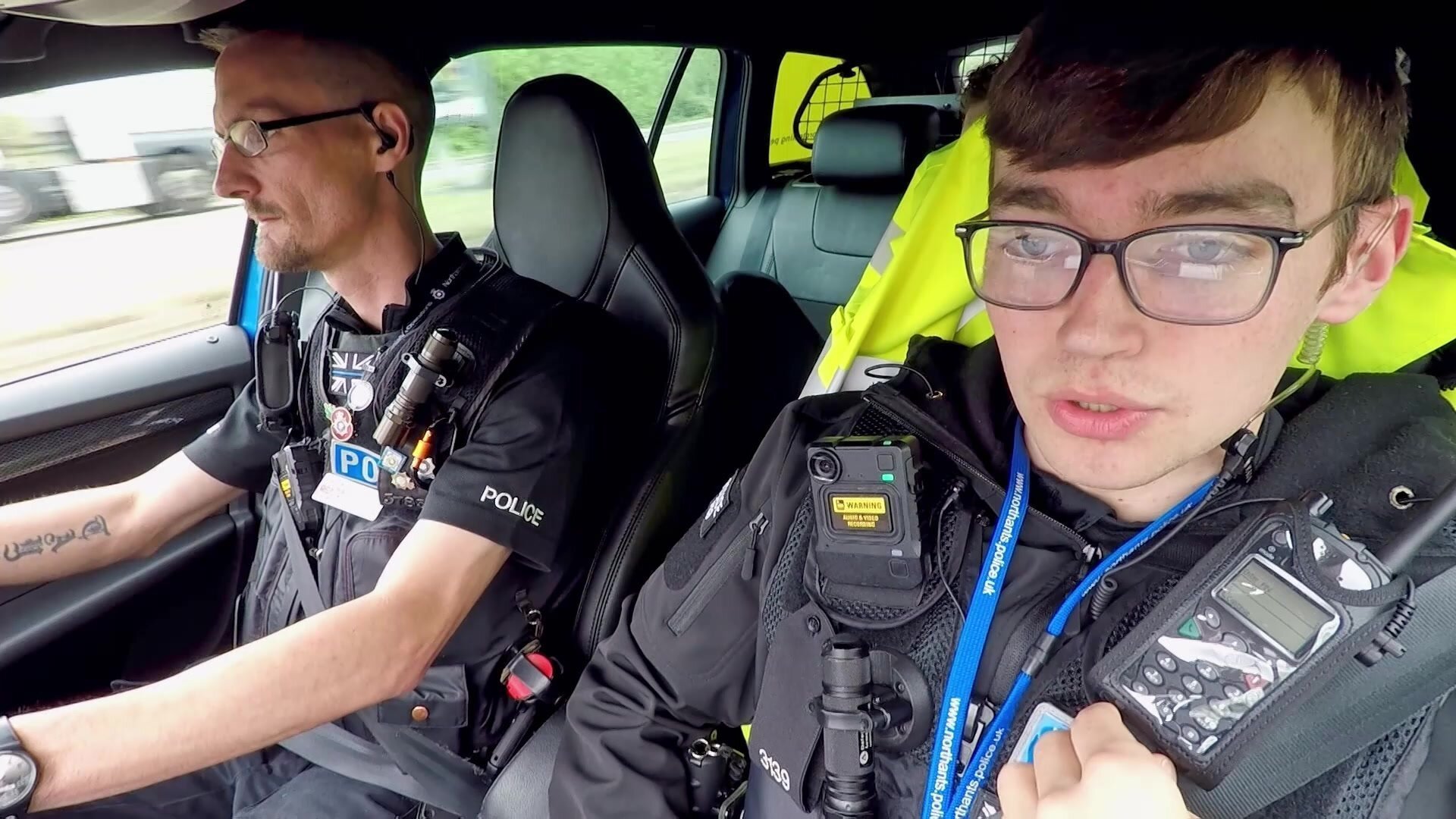 8. Car Pound Cops S03 E008