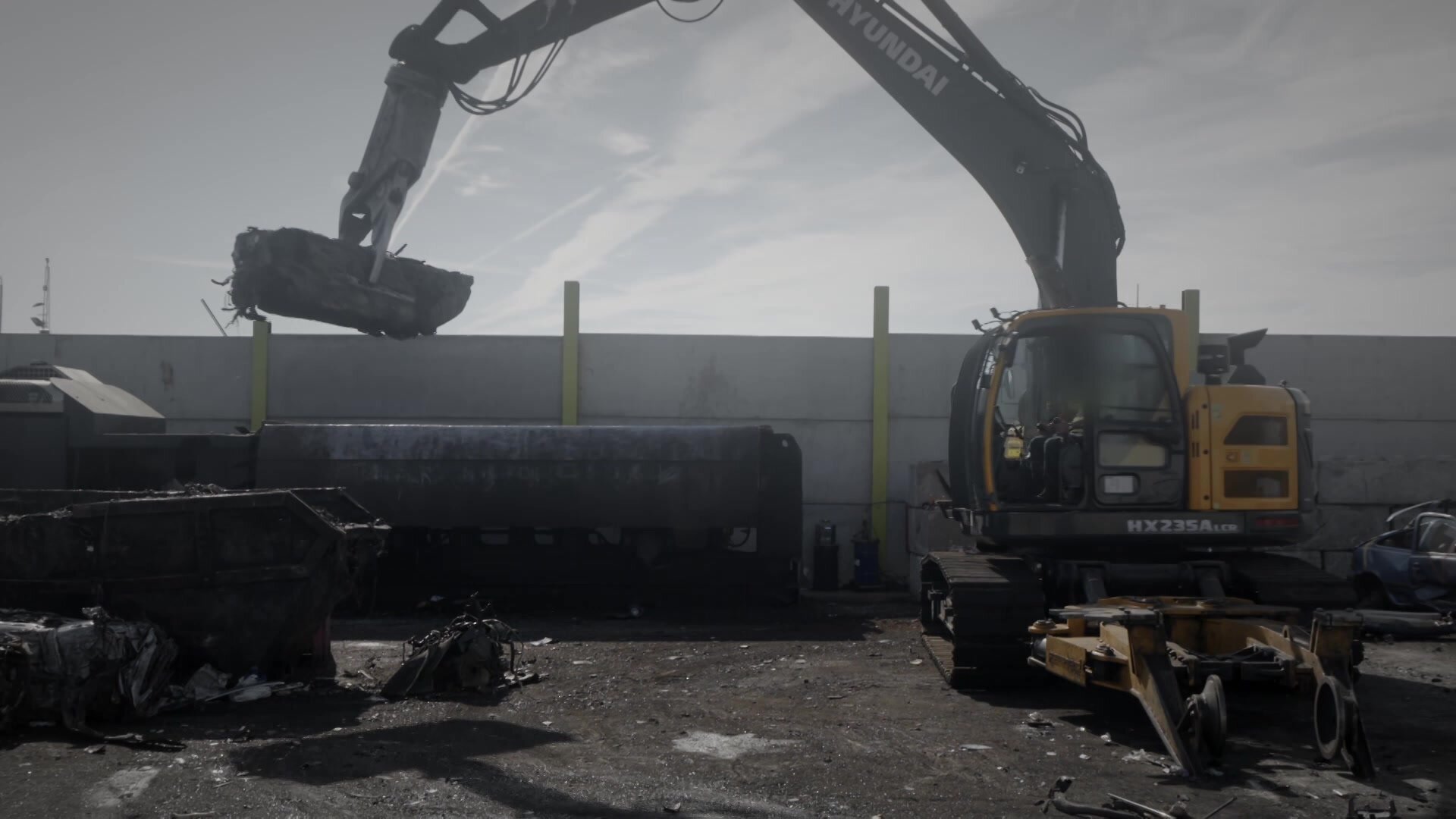 9. Car Pound Cops S03 E009