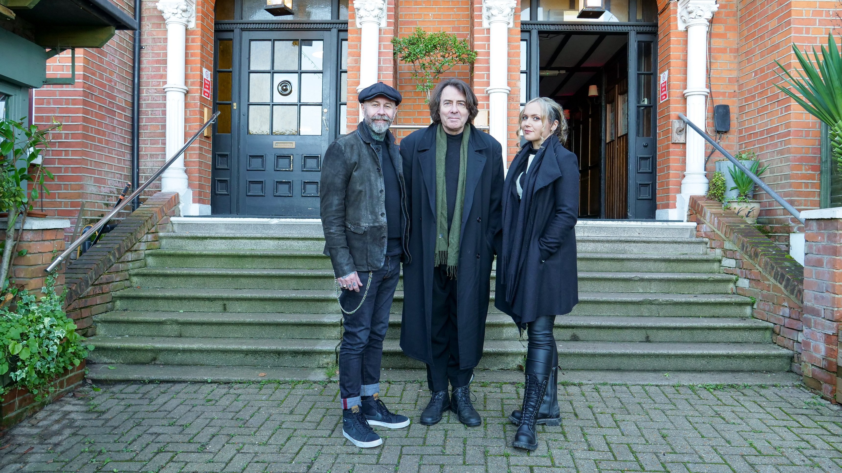 1. Hitchcock & The Pool Of Death