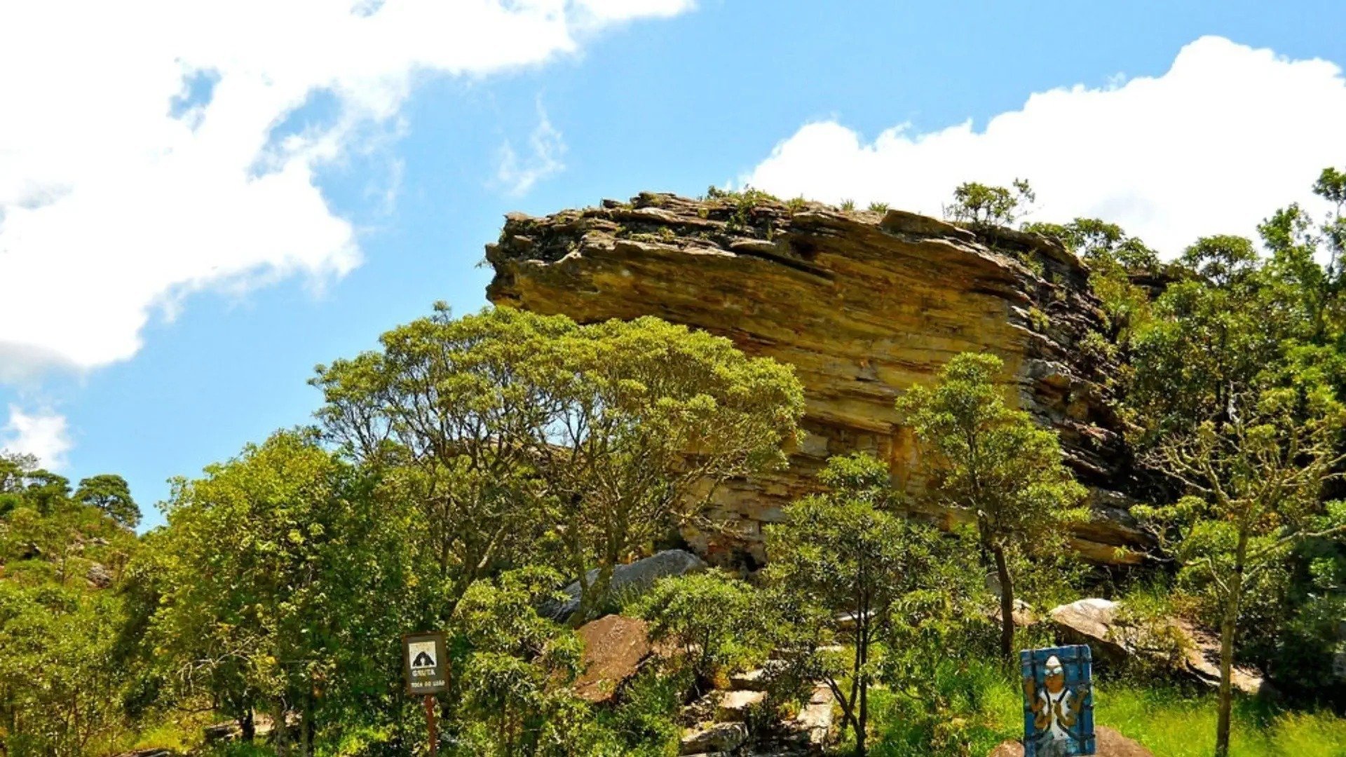 7. Strandsatta utomjordingar