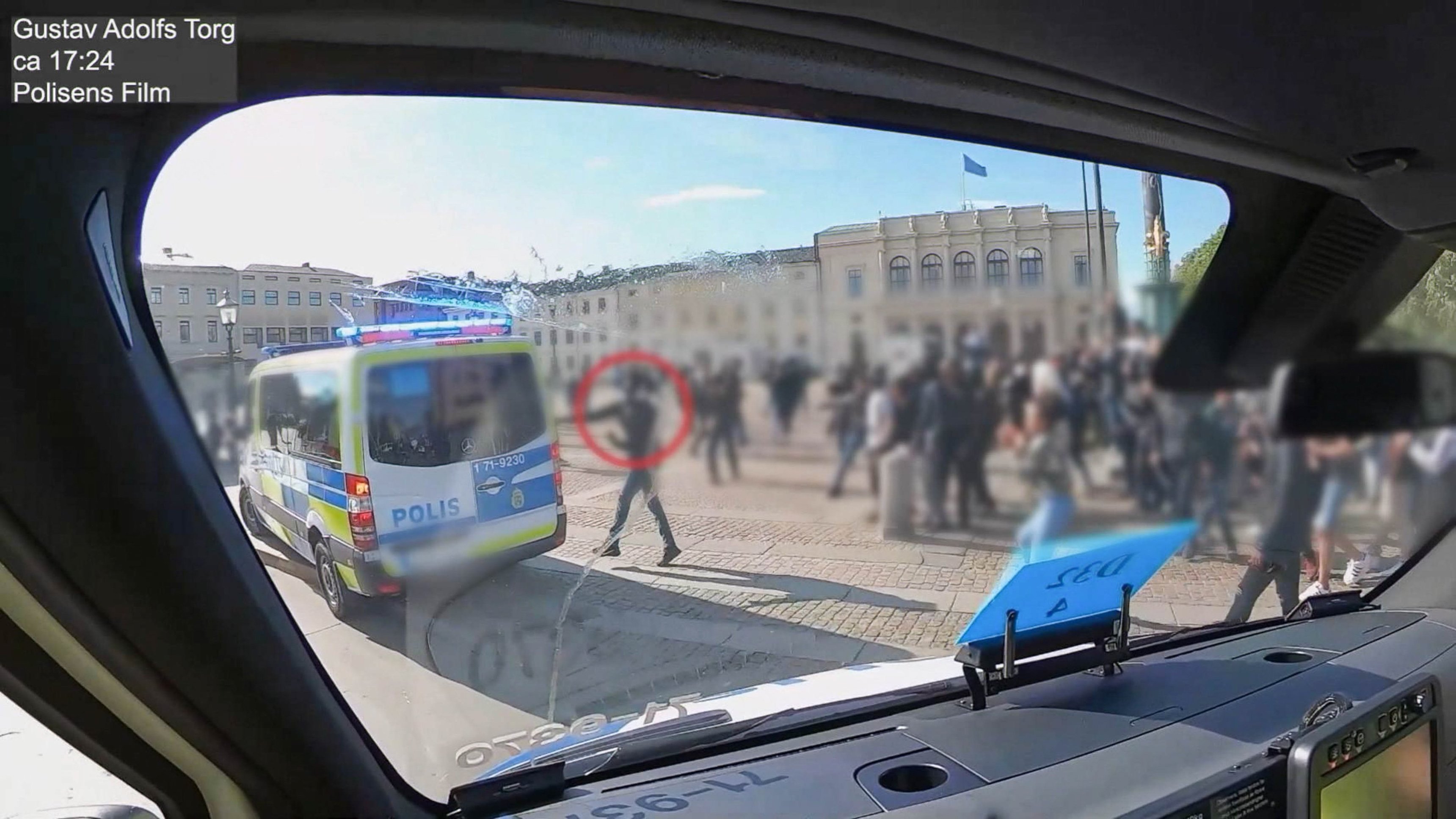 24. Tumult i Göteborg